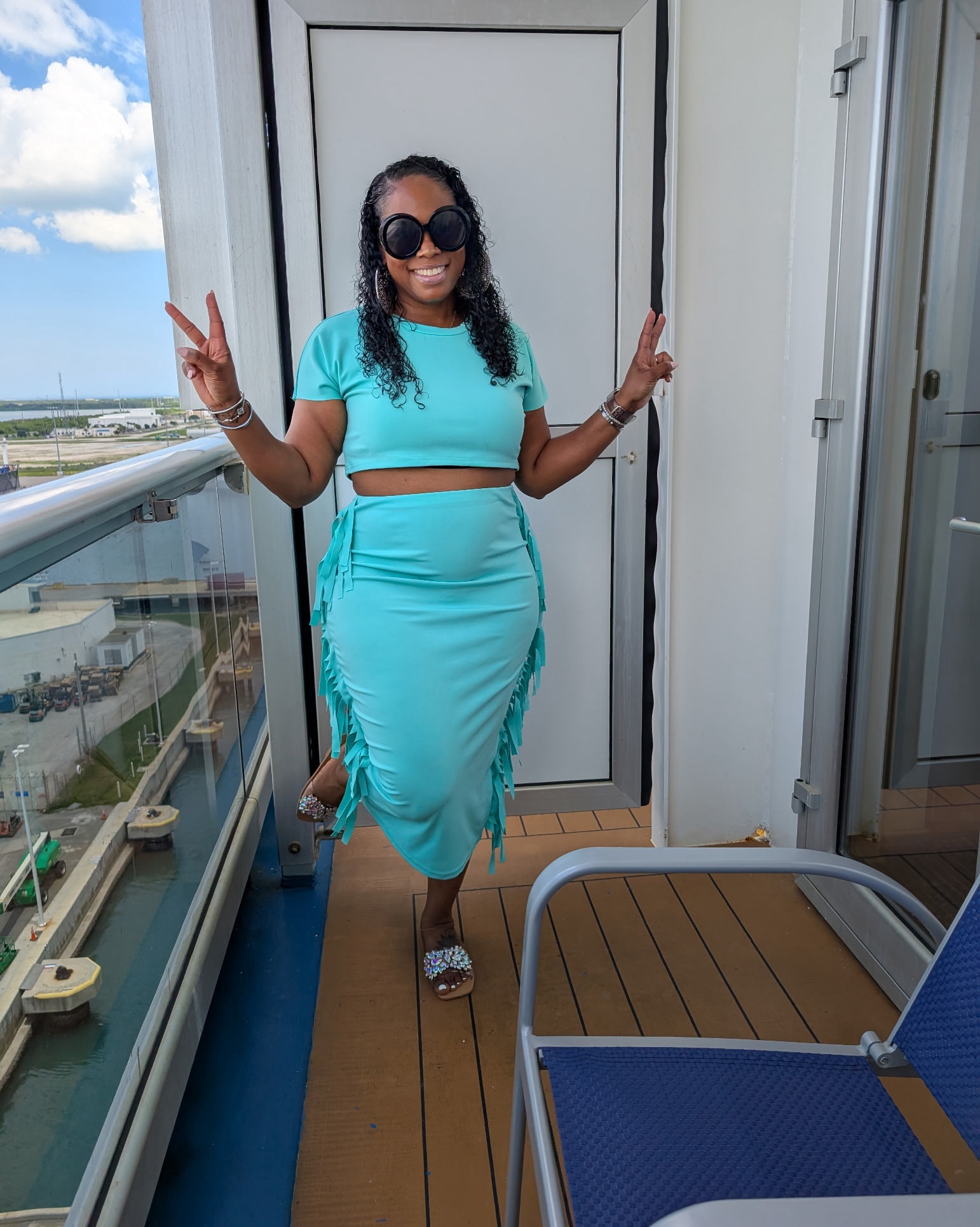 Balcony vibes in this aqua two piece with side fringe. Cute, comfy, cruise ready. Jeweled slides and big shades, done sis.

Two piece skirt set L | Embellished slides | Silver accessories 

Soft life, styled right. ✨

#fashioninfluencer #atlfashioninfluencer #fashioninspo #luxelife #imtashamack

#LTKTravel #LTKMidsize #LTKOver40