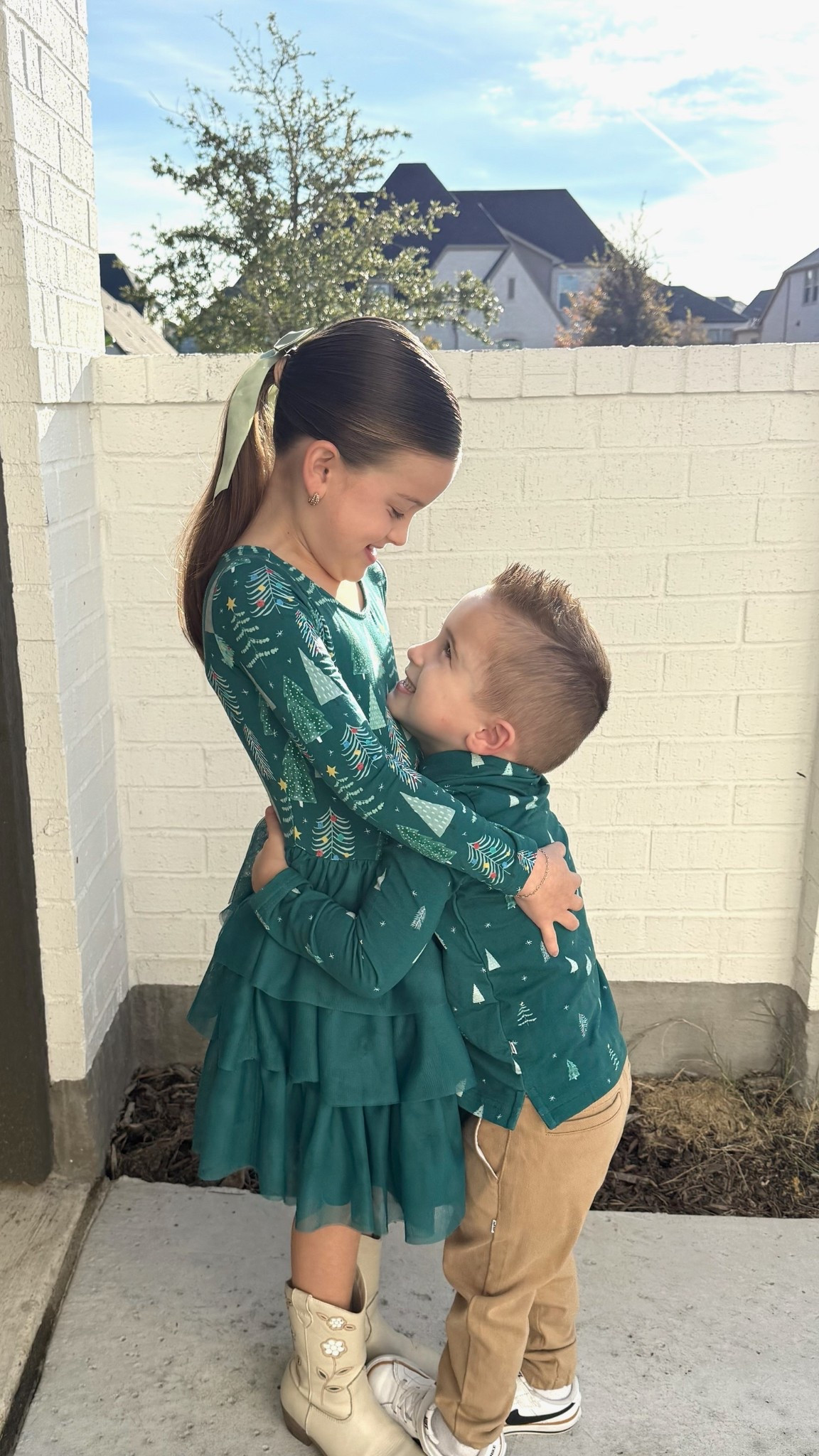 The cutest, festive outfits from Little Sleepies!! Linking a ton of their items - on sale right now, too 🎉 

Seasonal kids family little sleepies Christmas green trees twinkling trees print 

#LTKHoliday #LTKKids #LTKCyberWeek