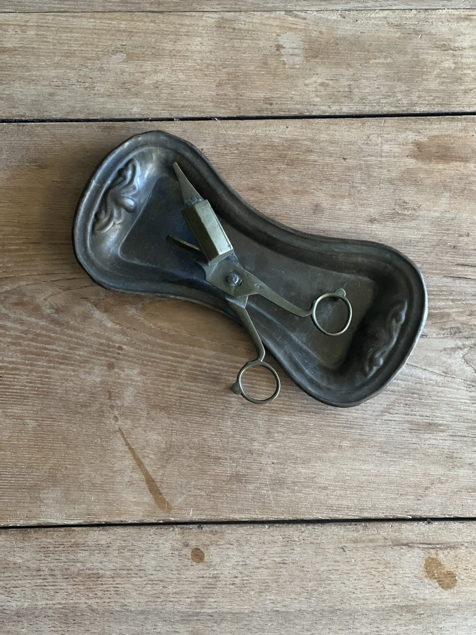 Brass Candle Snuff Scissors and Tray | Vintage Keepers