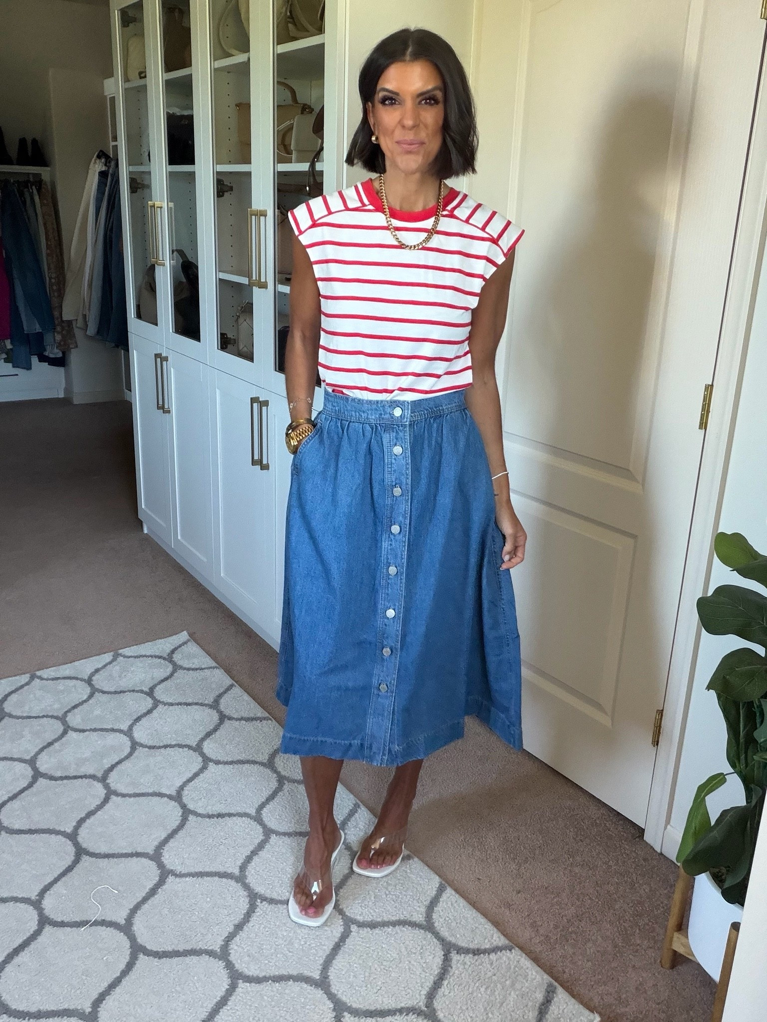 New Walmart denim skirt! Size xs in both

#LTKSaleAlert #LTKSeasonal #LTKmomlife