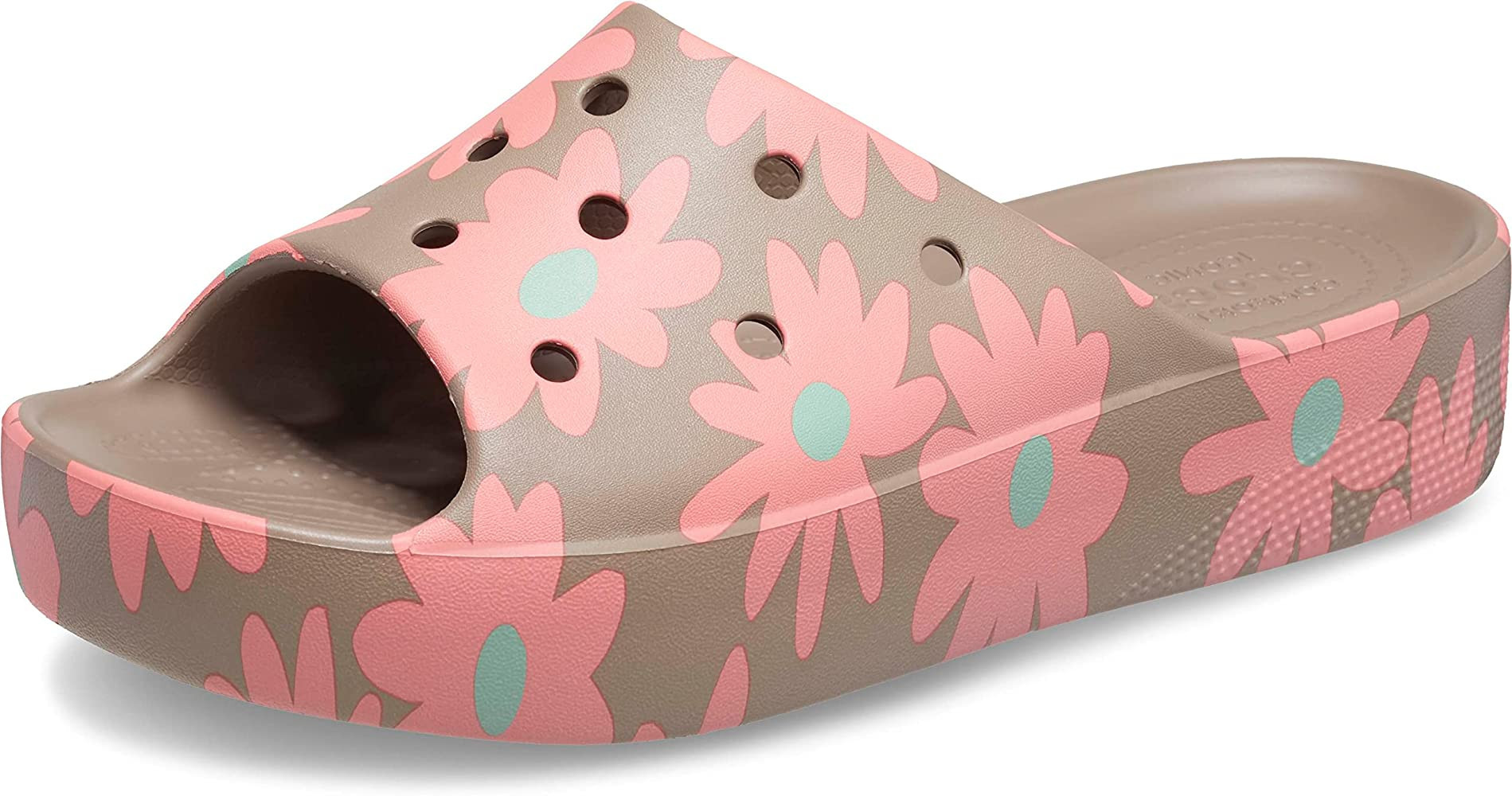 Crocs womens Classic Platform Slide | Platform Sandals | Amazon (US)