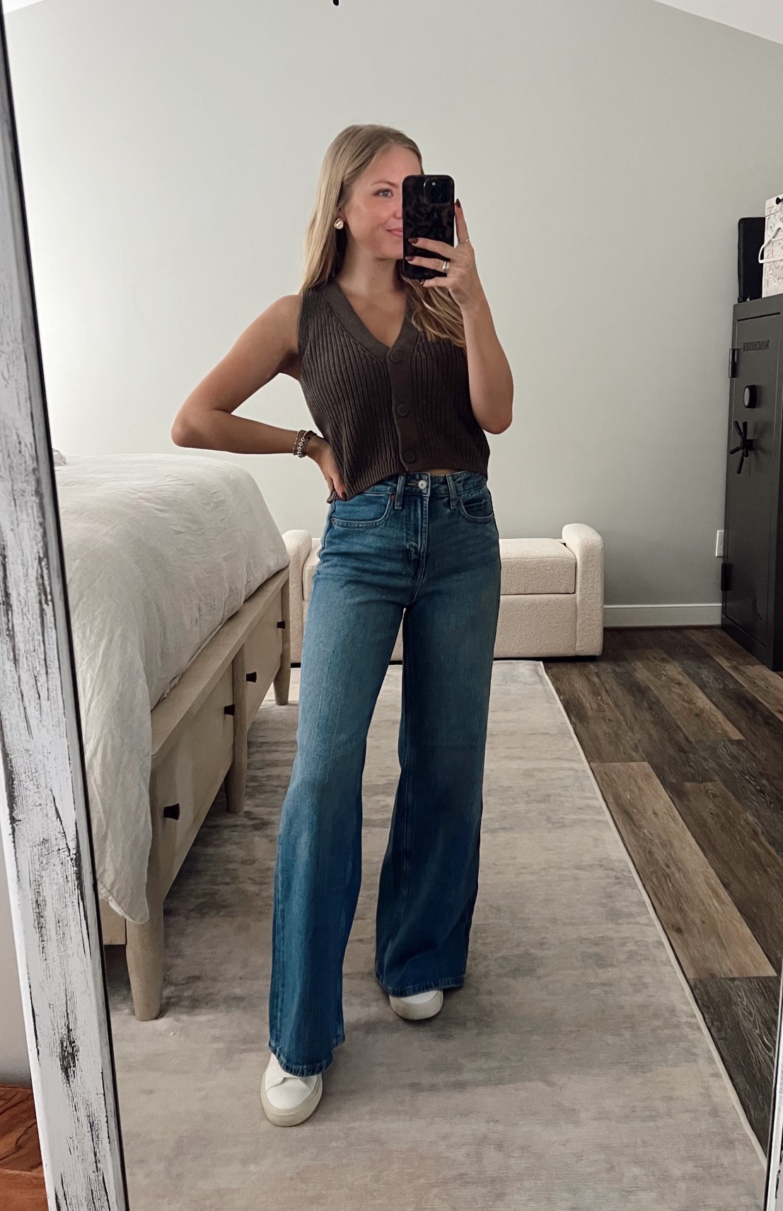 Mom OOTD 
FALL OUTFIT 
target sale 
Target finds 
Target sweater 
Mom fashion 
Fall fashion 
Circle week 
Old navy 
Old navy finds 
Wide leg jeans 
Easy fall outfit 
Casual fall outfit 

#LTKStyleTip #LTKSaleAlert #LTKSeasonal