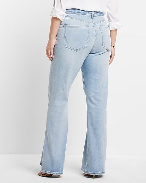 Mid Rise Light Wash 70s Flare Jeans | Express