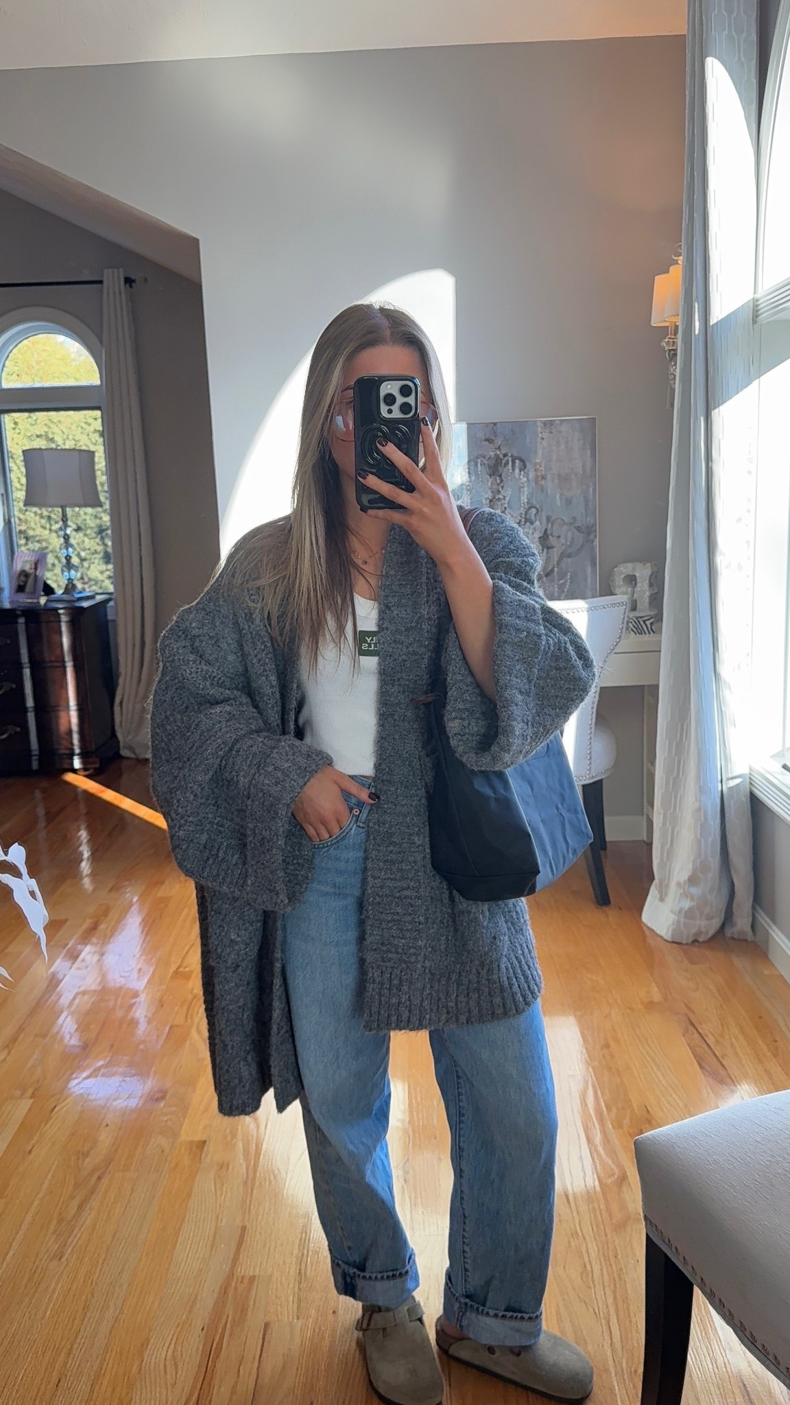 wearing a xs/ in tank, xs in cardigan and 23 short in jeans !

#LTKU #LTKSeasonal #LTKootd