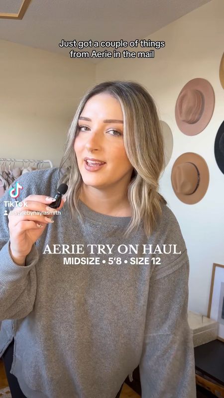 Midsize aerie try on - oversized grey sweater, waffle shirt, winter to spring style


#LTKmidsize #LTKSeasonal #LTKVideo