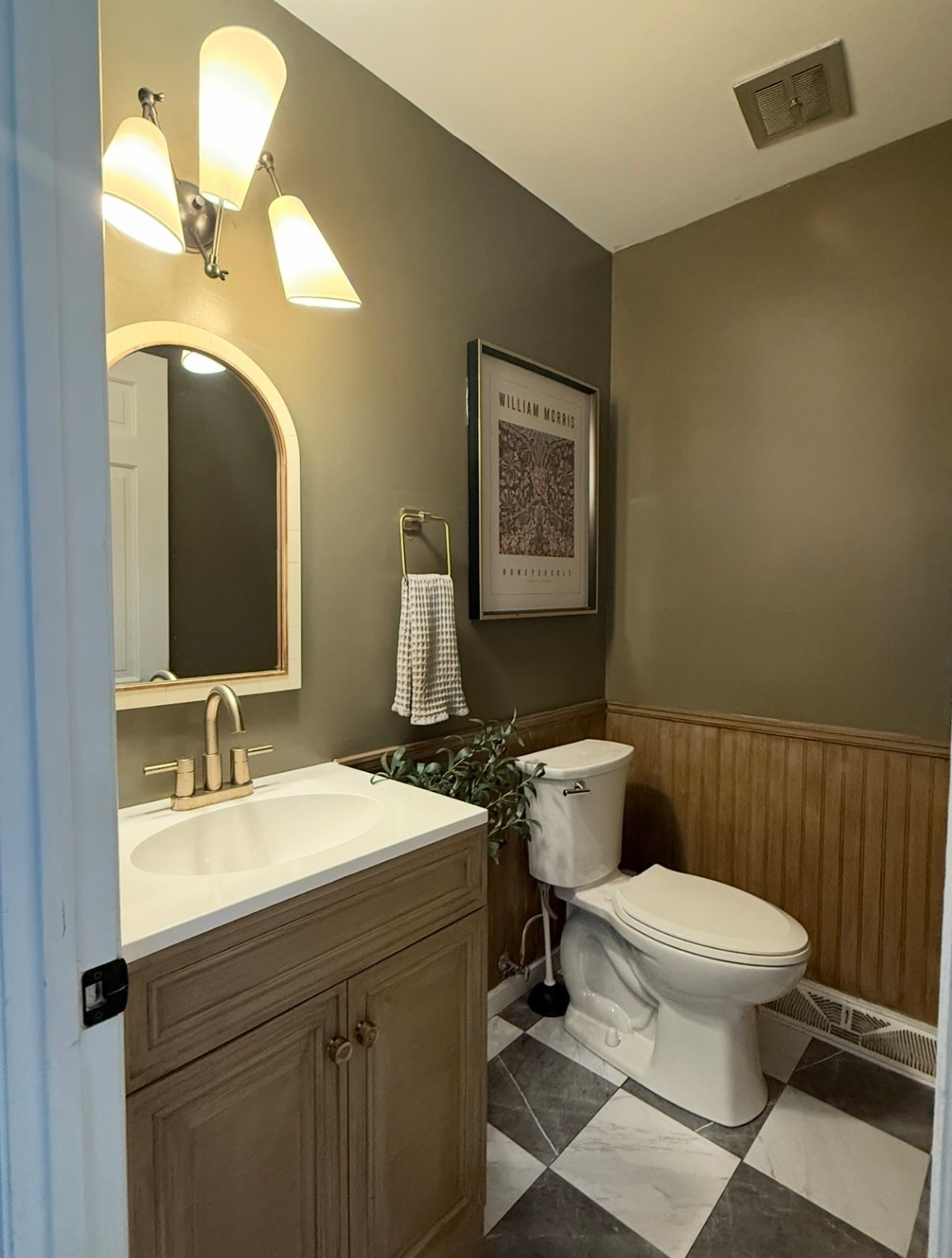 Bathroom makeover! 

#LTKHome