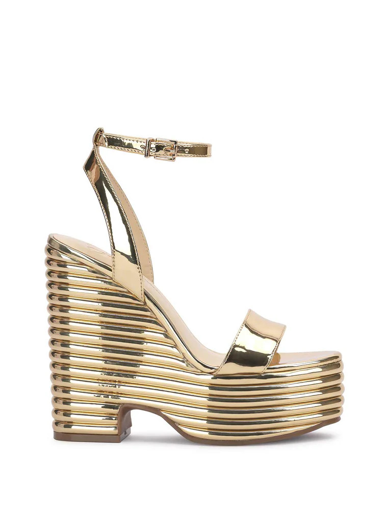 Charae Platform Wedge in Gold | Jessica Simpson E Commerce