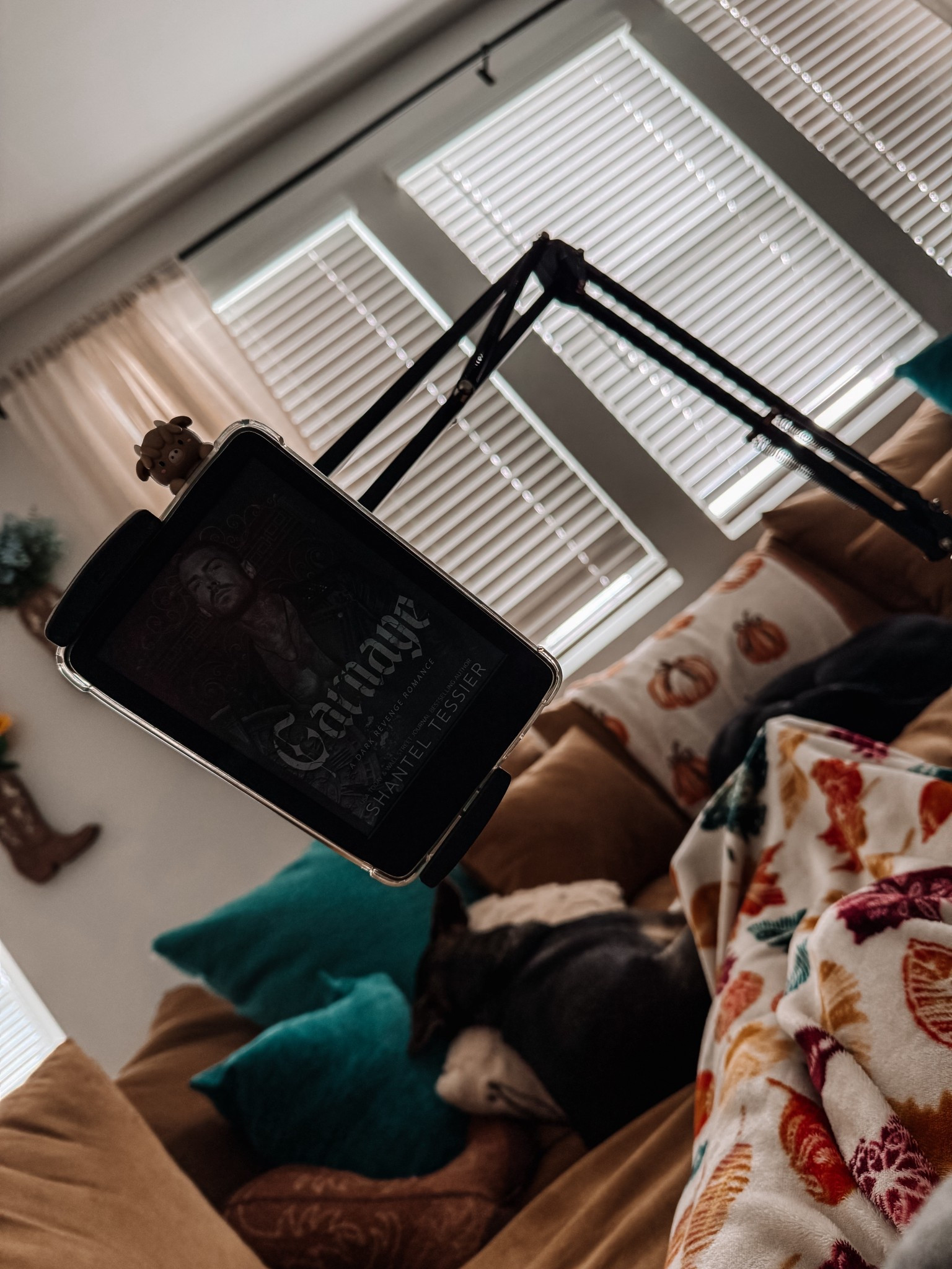 This kindle stand is the greatest thing since sliced breadd