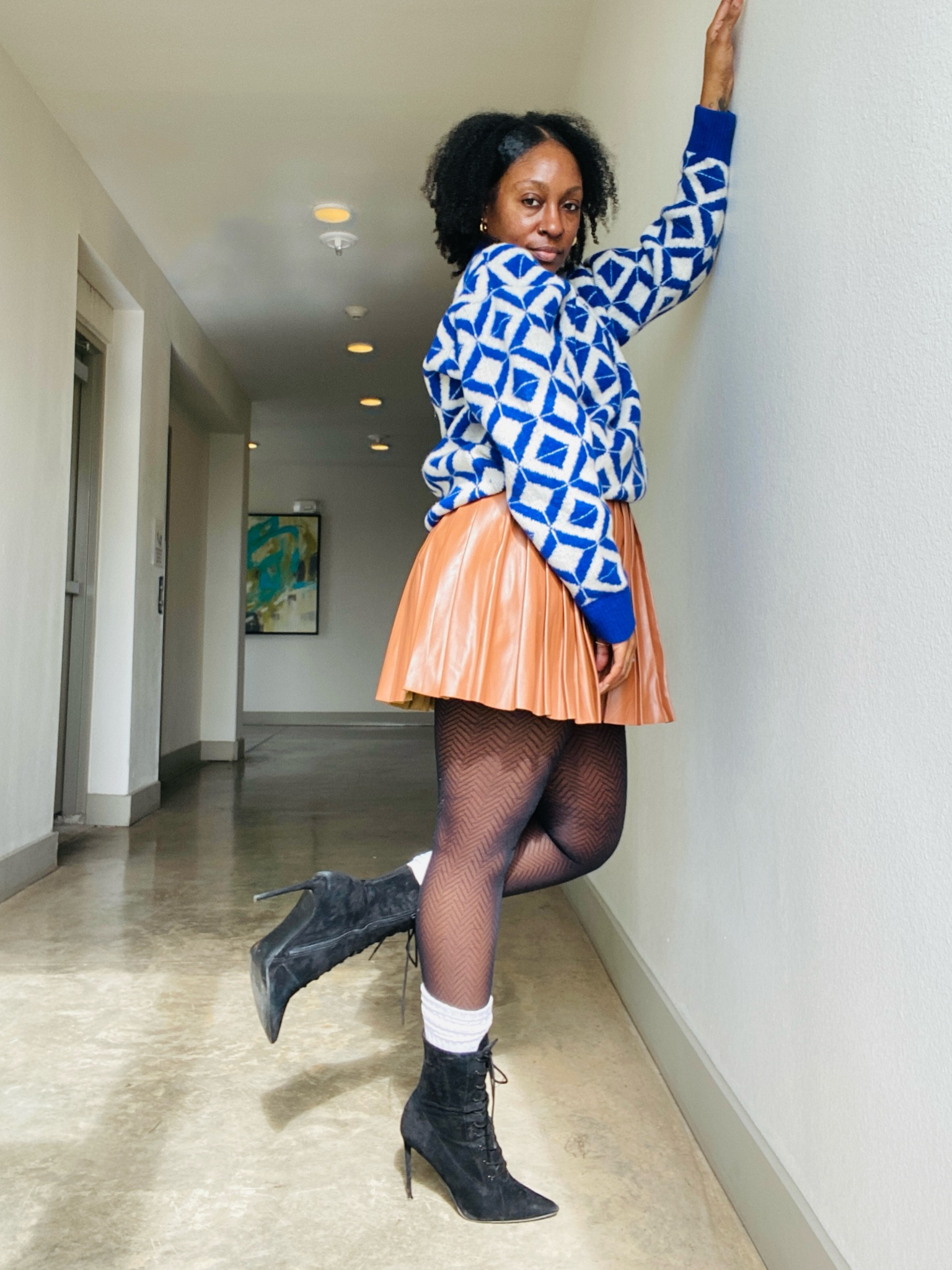 How to wear a patterned sweater

#LTKstyletip #LTKSeasonal #LTKmidsize