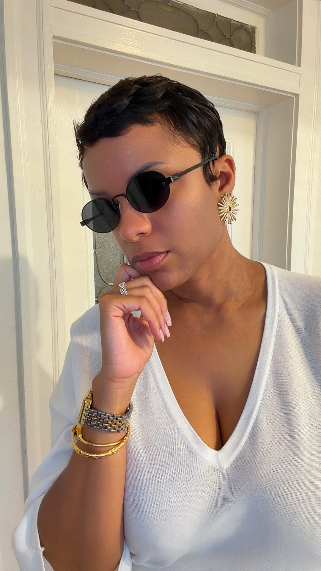 A chic pair of dark black sunglasses - on sale!

#LTKootd #LTKSeasonal