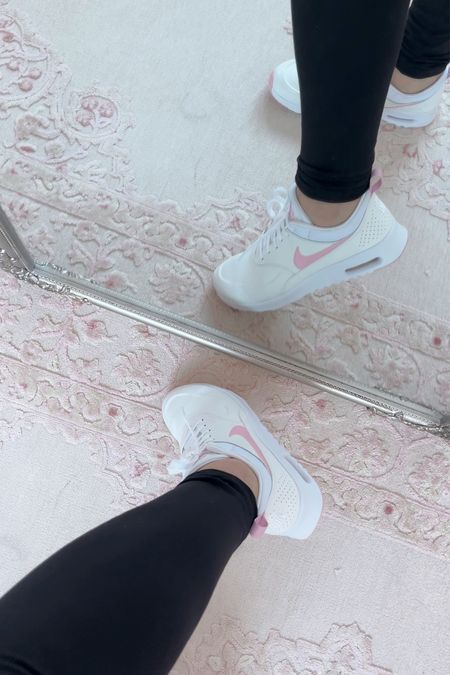 Off white pink Nike sneakers 


#LTKSeasonal #LTKtravel #LTKshoecrush