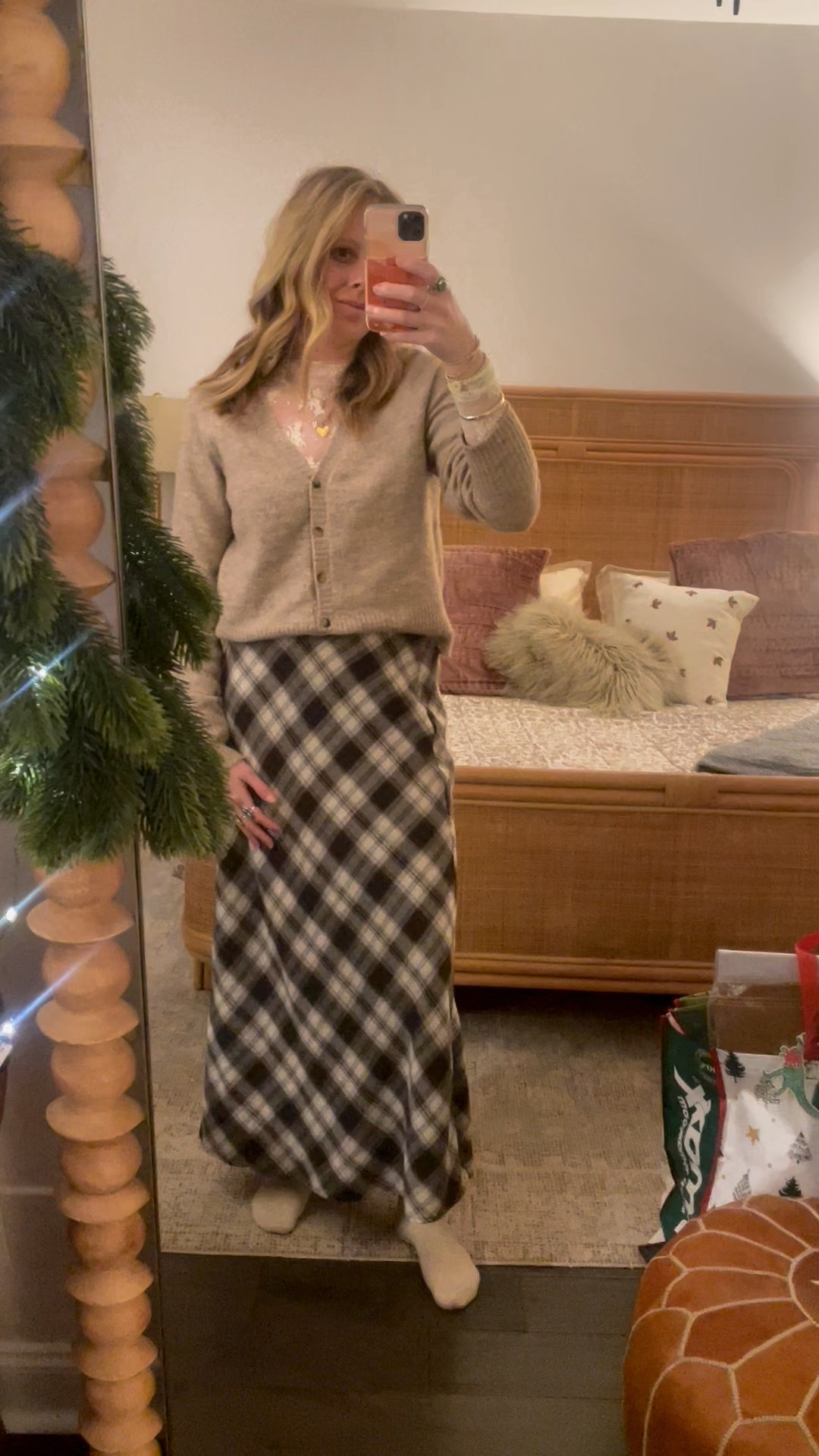 #plaid is so nostalgic, cozy, & holiday! love this skirt I found from #zsupply last month 🌲

#LTKootd #LTKHoliday #LTKgrwm