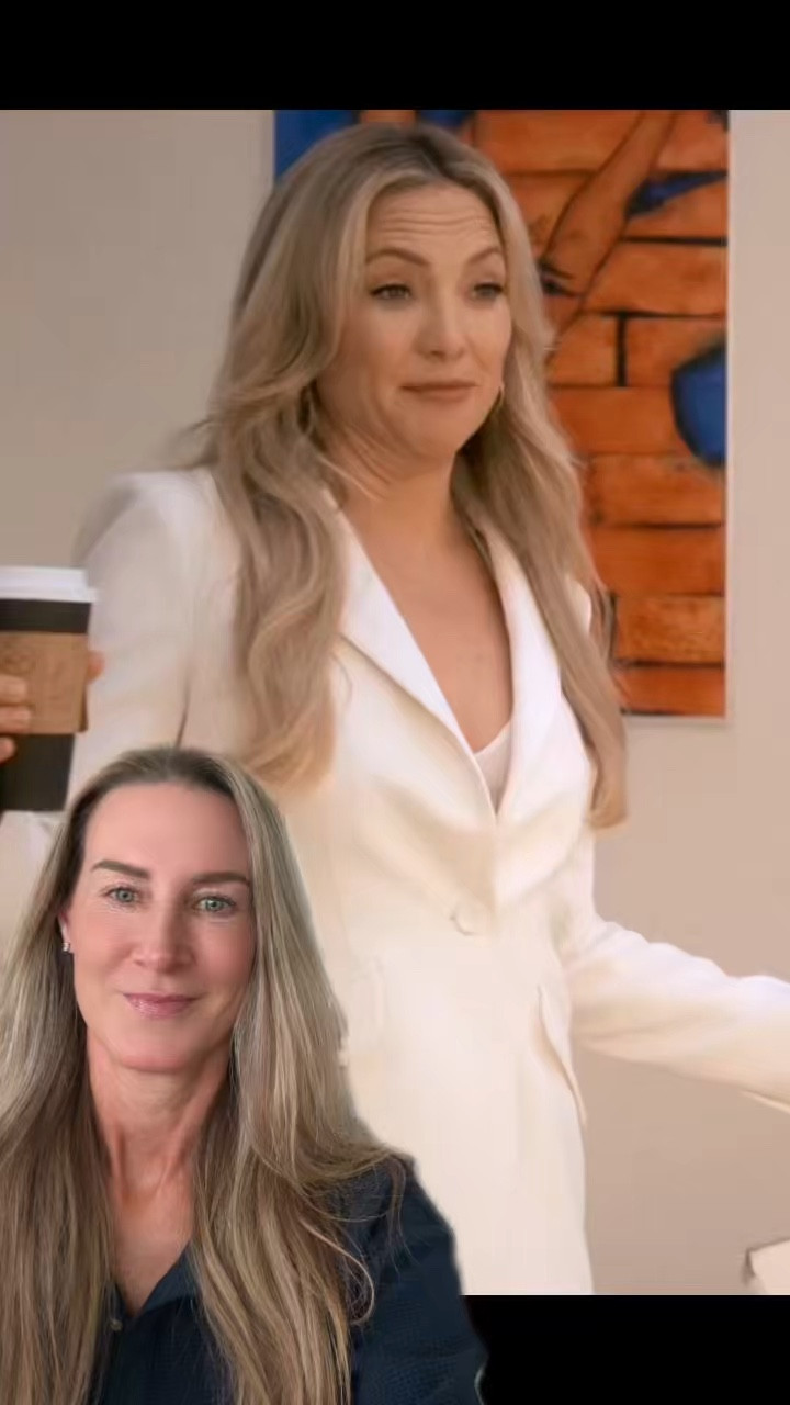 
Kate Hudson’s Running Point wardrobe is already becoming that show everyone is screenshotting for outfits

If you love Kate Hudson’s looks as Isla Gordon in Running Point season 2 this is the full breakdown everyone’s been asking for

From the pink draped long sleeve midi dress to the white single breasted blazer and matching pants set this is that polished power dressing formula that always works. Clean tailoring strong shoulders and elevated basics that feel expensive without trying too hard

I tracked down the exact pieces plus look for less options including the suede buckle shoulder bag the green ombré one piece swimsuit the striped quarter zip sweater and that blue tweed set everyone noticed instantly

Also breaking down the short sleeve side button dress the blue blazer and the orange cap sleeve belted maxi dress that gives you that effortless on camera polish

This entire wardrobe is built on repeatable pieces you can actually wear in real life not just on screen

Comment SHOP and I’ll show you how to get the look.

#KateHudson #runningpointnetflix #CelebrityStyle #CelebrityStyleexpert