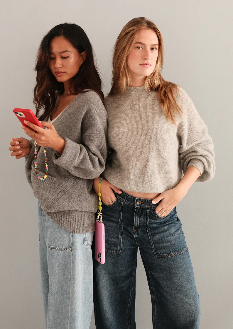 Poppy iPhone Case (MagSafe) | THE CÆP