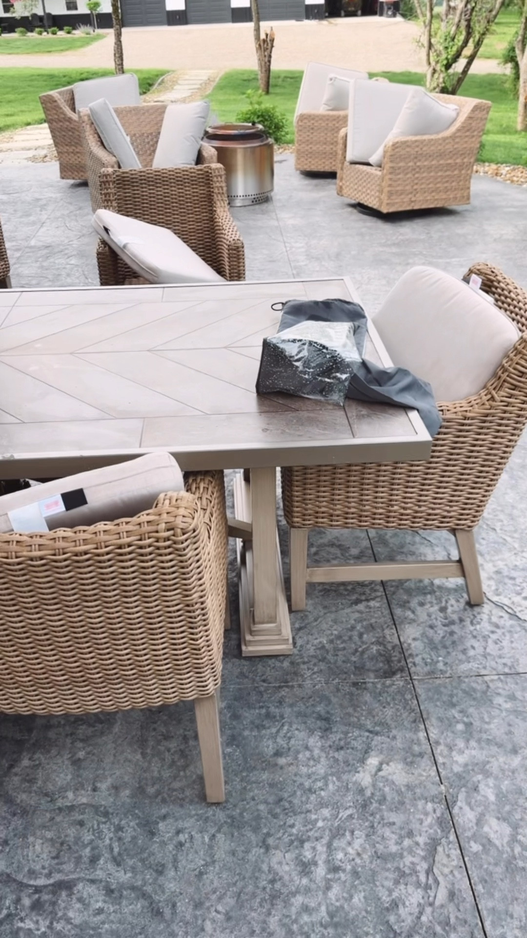 Sam’s Club and Walmart patio set

#LTKHome #LTKOver40