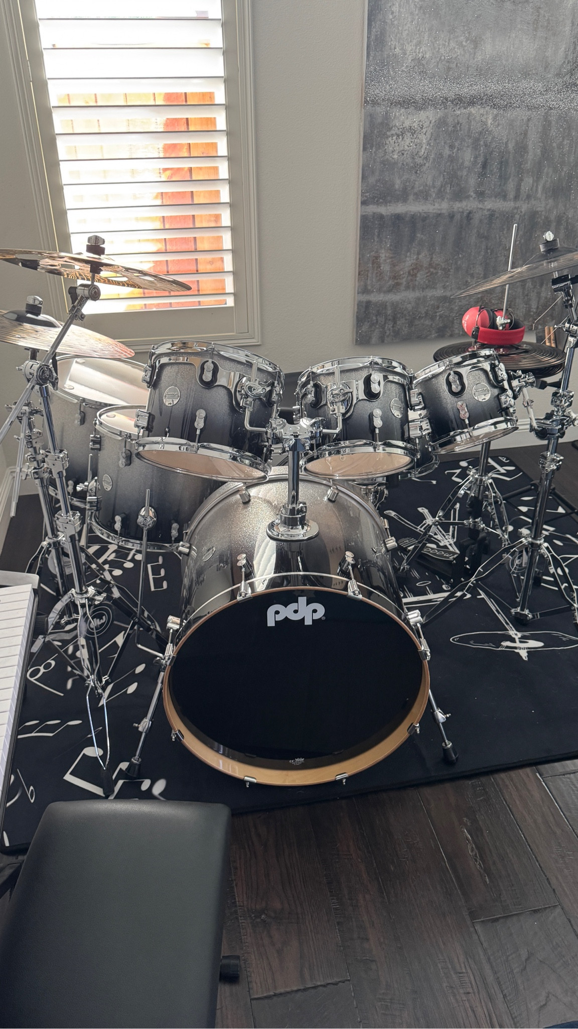 This drum set looks great, feels great and sounds great!!! #drums gift #amazonfinds 

#LTKSeasonal