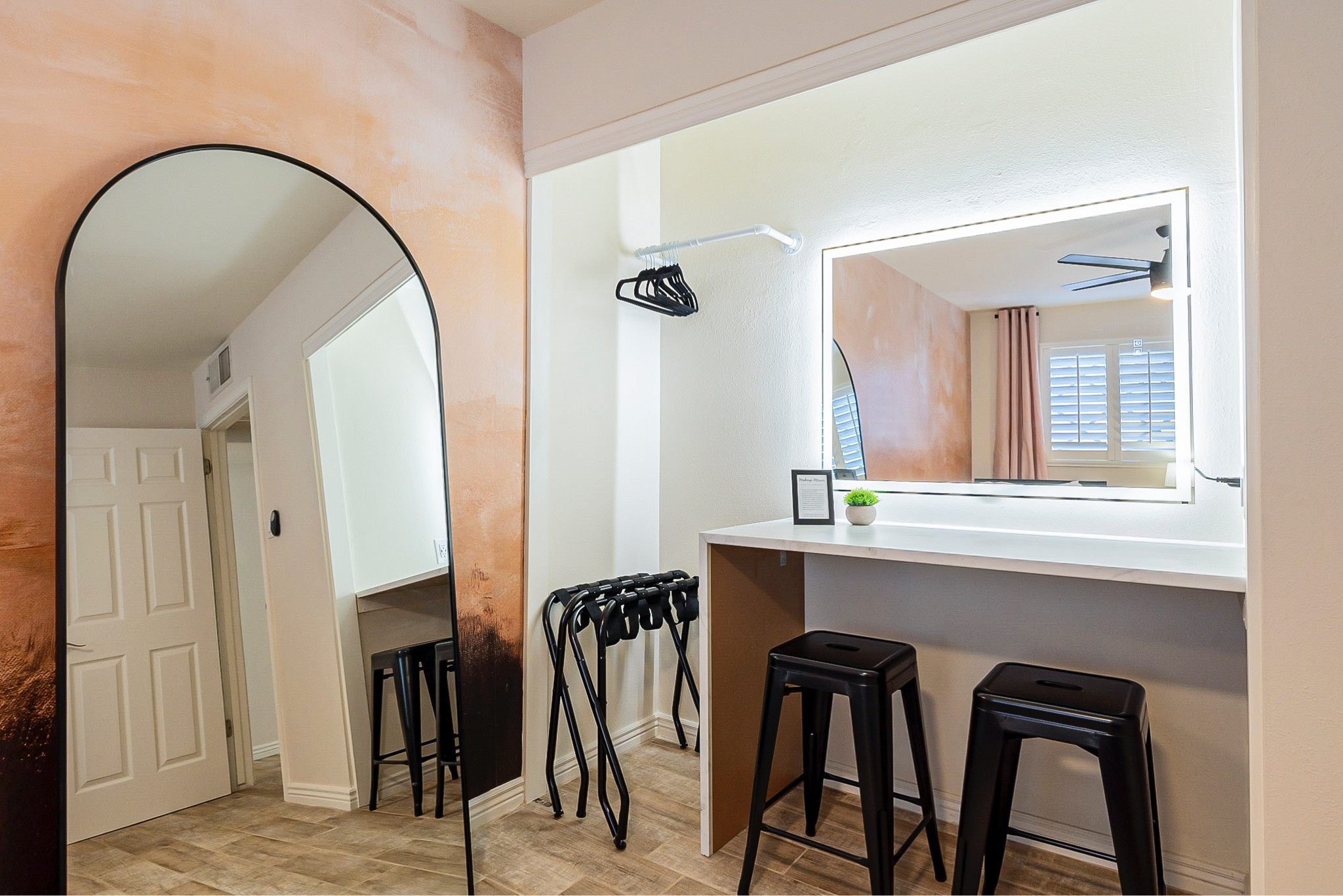 Airbnb makeup counter - converted closet into getting ready space 

#roomstyling #airbnbdecor #airbnbstyling #closettransformation 