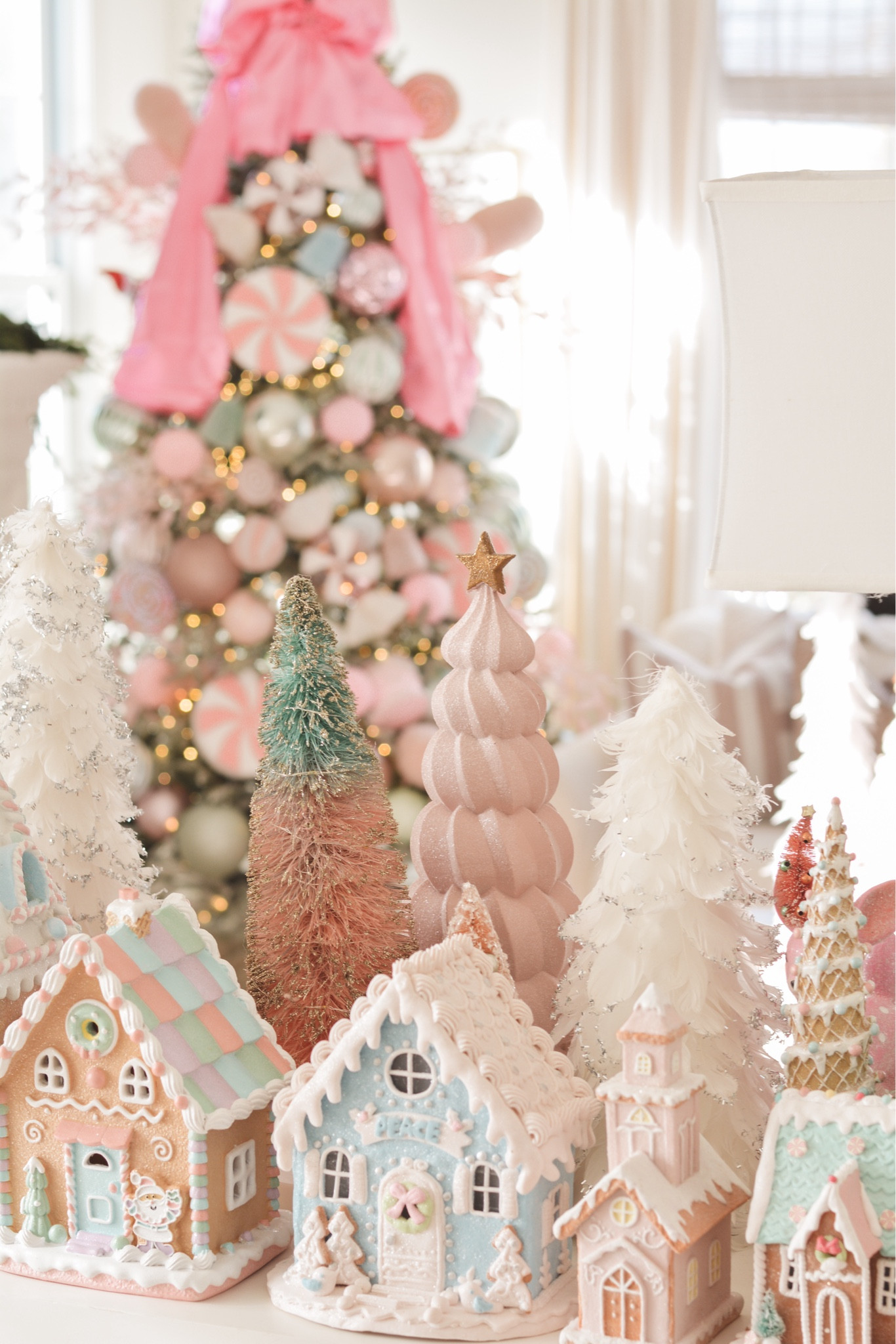 Glitter houses, gingerbread houses, Christmas houses! 

#LTKHoliday #LTKSeasonal
