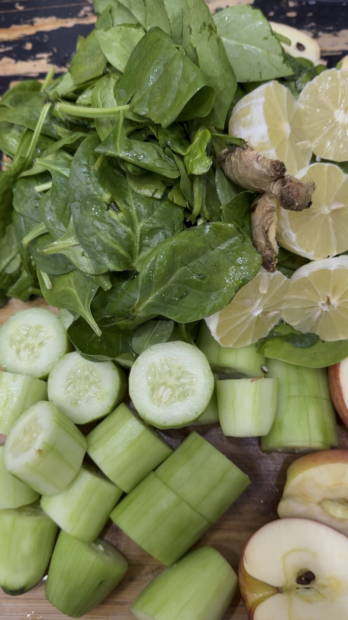 If you batch juice, you need a juicer that can actually keep up. Powerful, efficient, and designed for making large quantities without stress. This is hands down the best juicer for prepping juice ahead of time and staying consistent all week. Everything is linked.
#JuicingMadeEasy #JuicerMustHave #FreshJuiceDaily #HealthInvestment #LTKWellness #ShoppingWithPriiincesss #AtlantaContentCreator #WellnessRoutine

#LTKselfcare #LTKHome #LTKfoodie