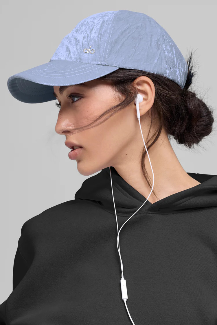 Velvet Off-Duty Cap | Alo Yoga (US)
