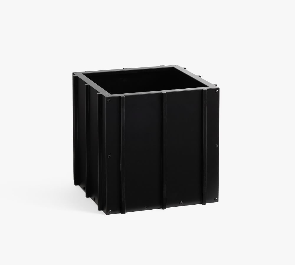 Farmstead Planters | Pottery Barn (US)