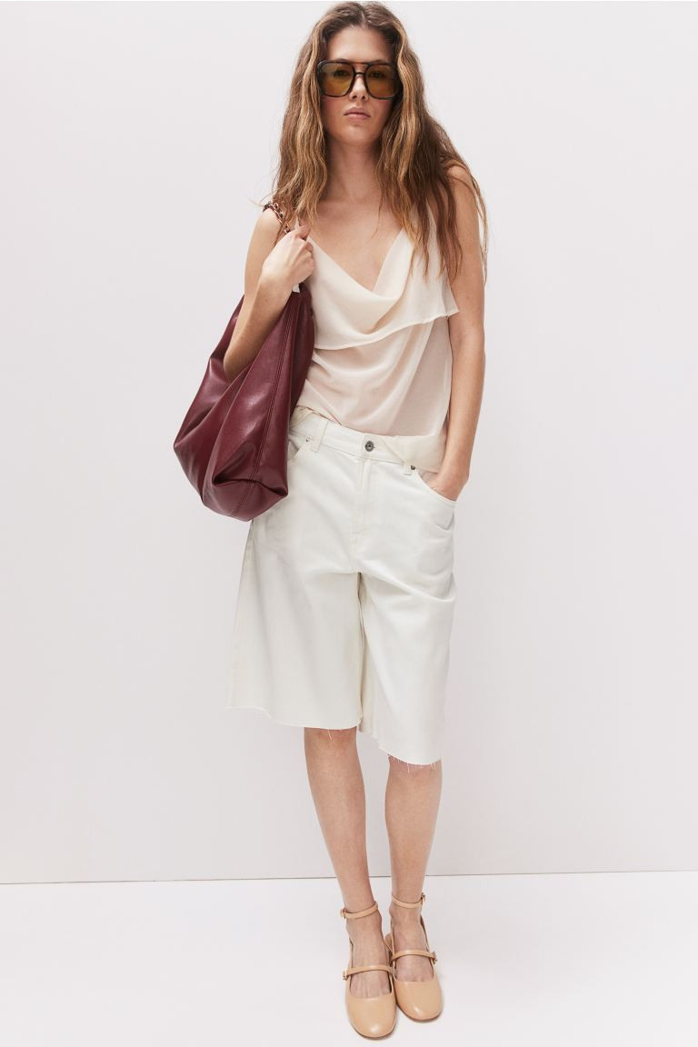 Twill Bermuda Shorts - Cream - Ladies | H&M AU | H&M (AU)