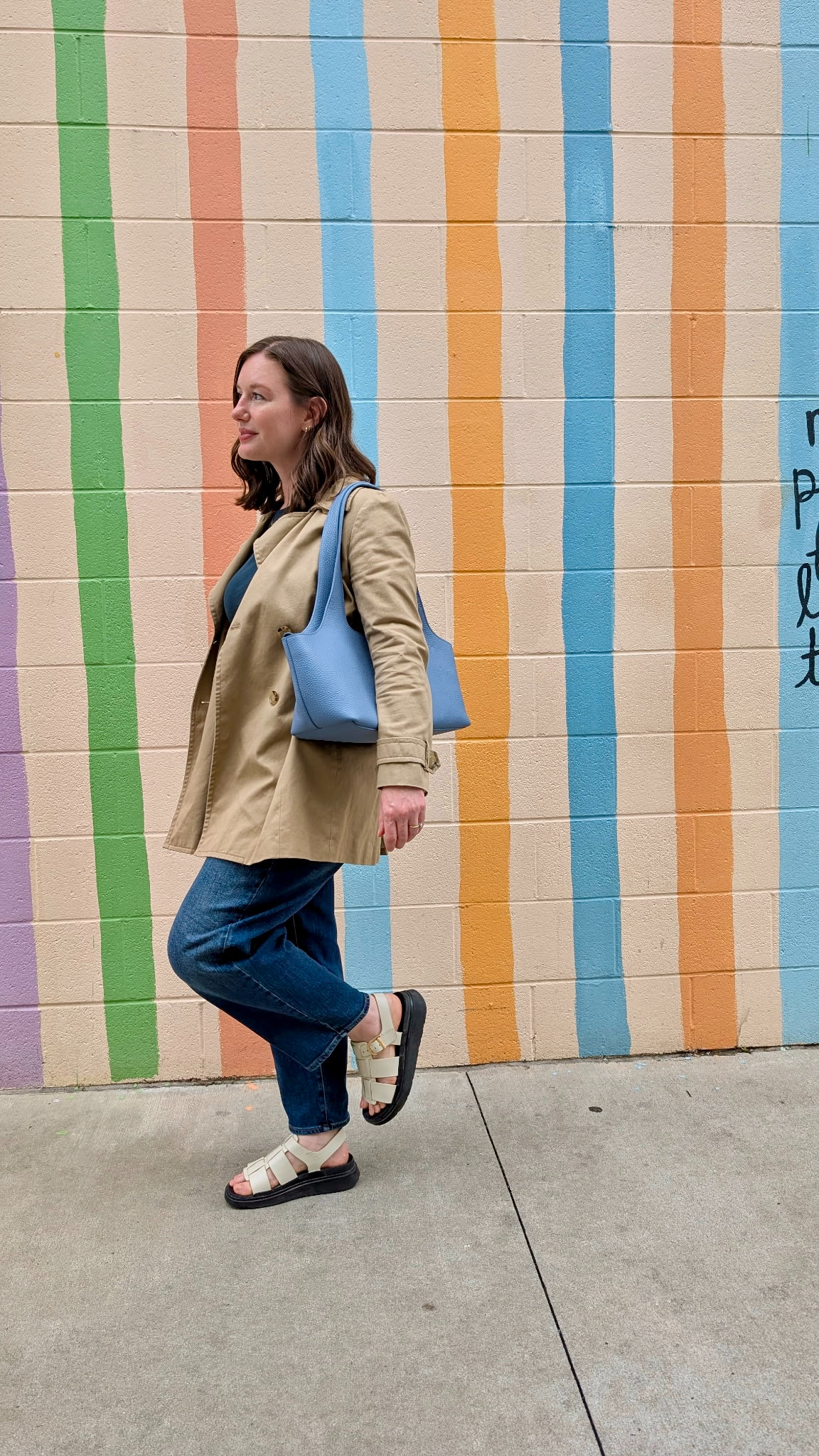 Strolling through the week like🚶‍♀️

🏷️: Cuyana, sandals, trench, Universal Standard 

 #LTKdayinmylife #LTKootd #LTKPetite