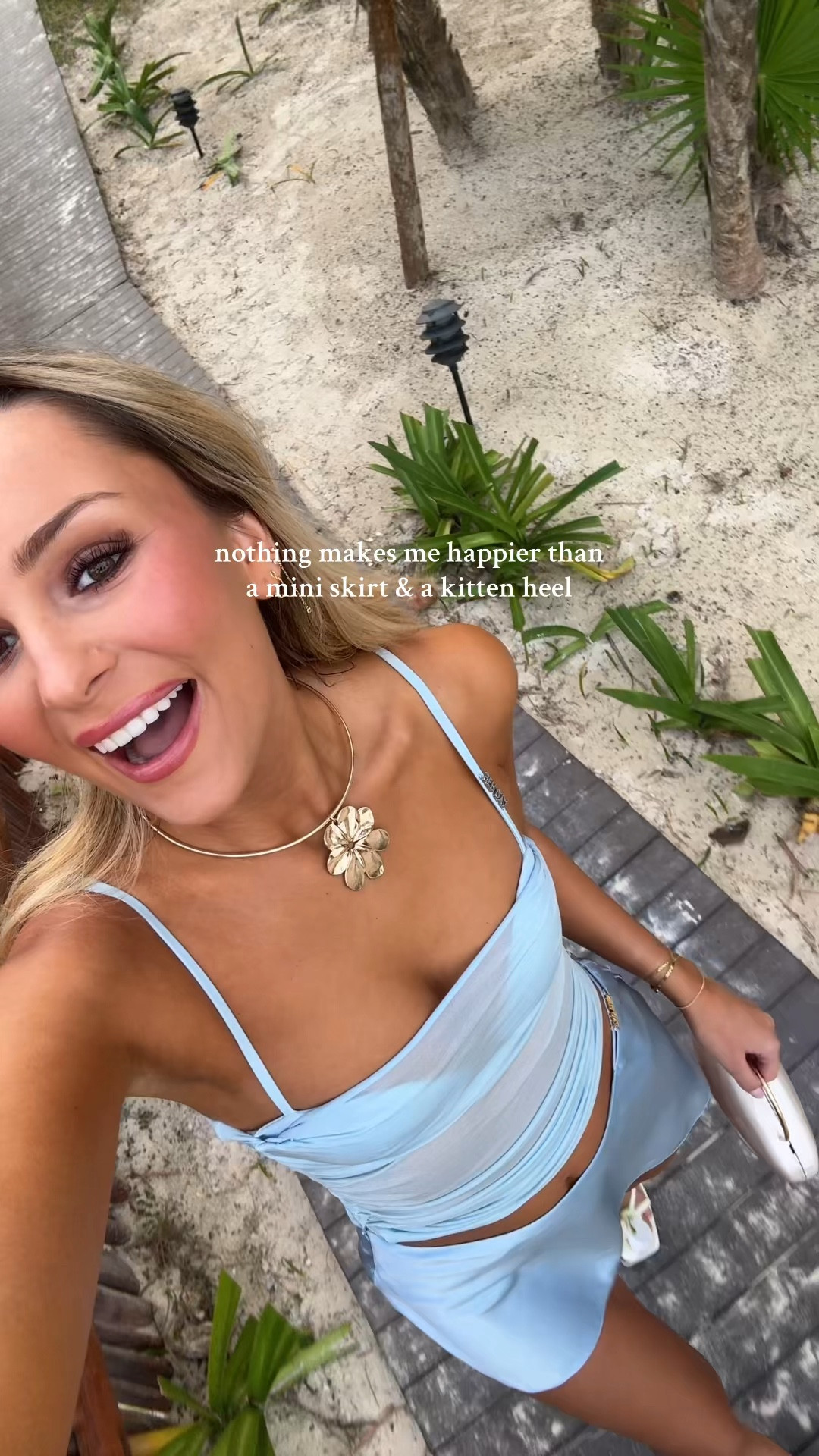 mini skirt & kitten heeeeel 

#LTKShoeCrush #LTKStyleTip