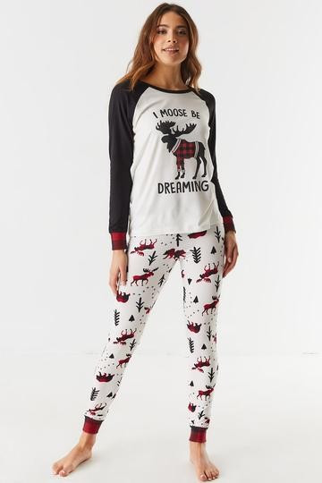 Fammy Jammies 2-Piece I Moose Be Dreaming Graphic Long Sleeve Top with Printed Bottom Pajama Set | Urban Planet