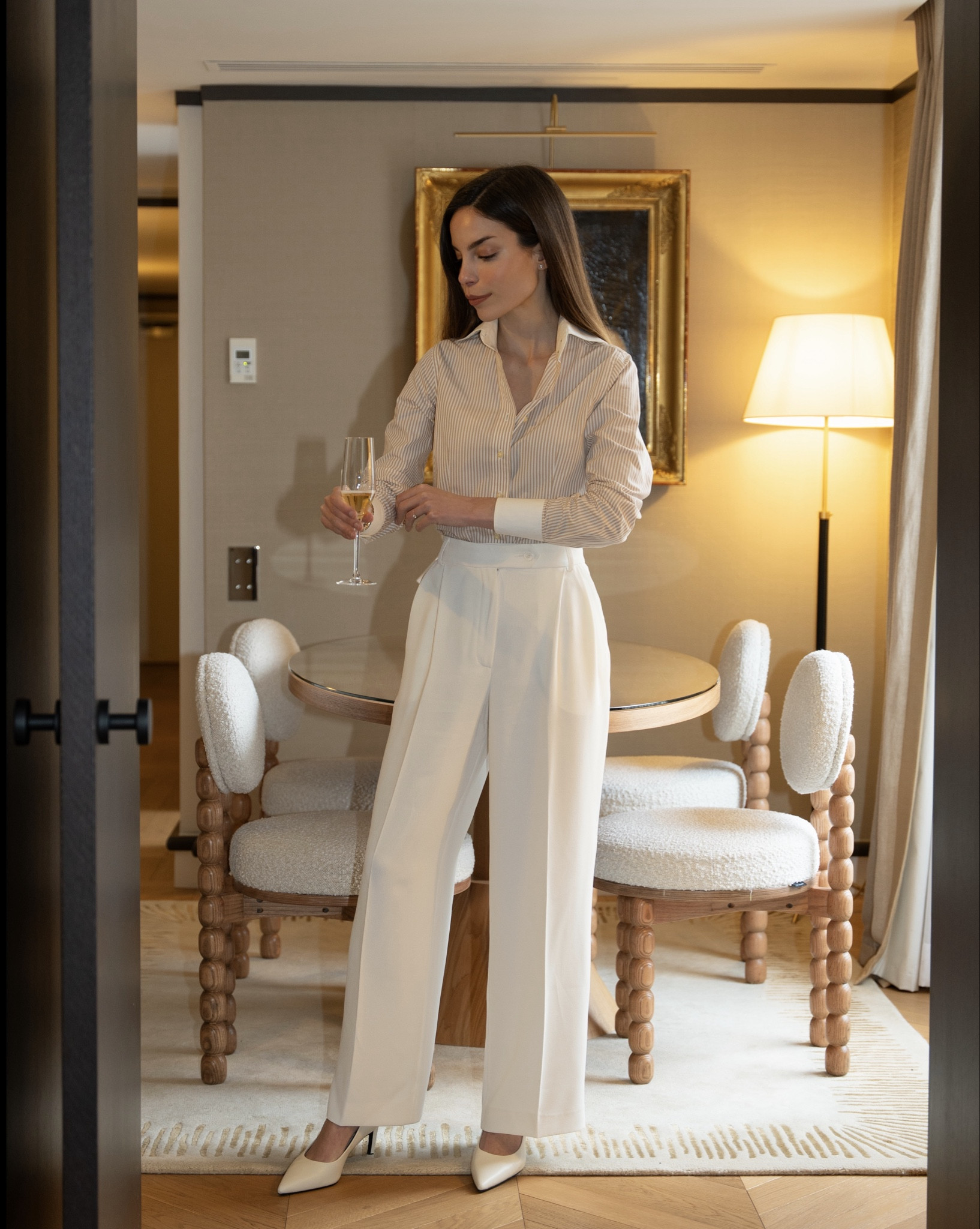 Arrived in Paris 🥂 Wearing a classic striped shirt, my favourite white tailored trousers and a pair of white heels!