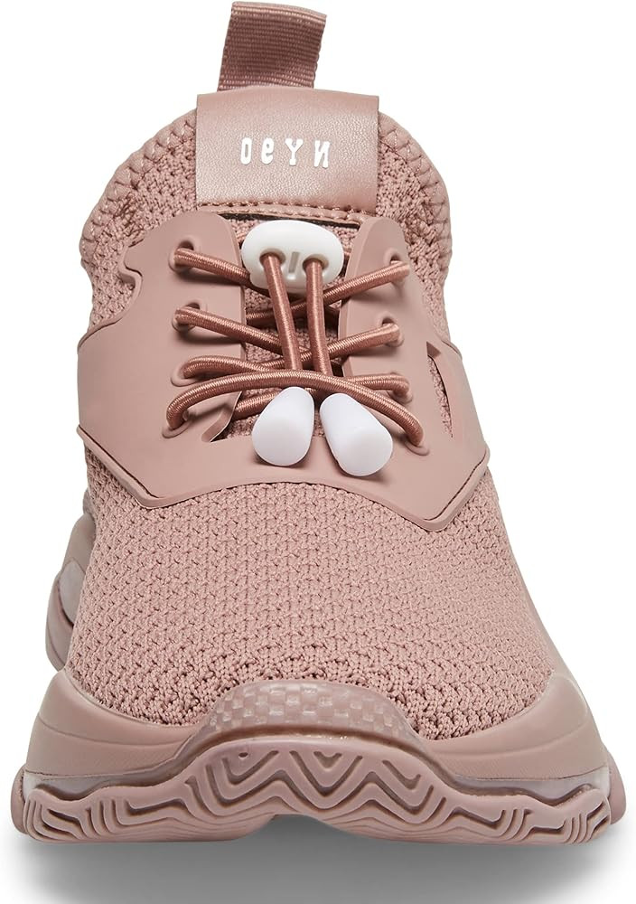 Steve Madden Women’s Myles Sneaker | Amazon (US)