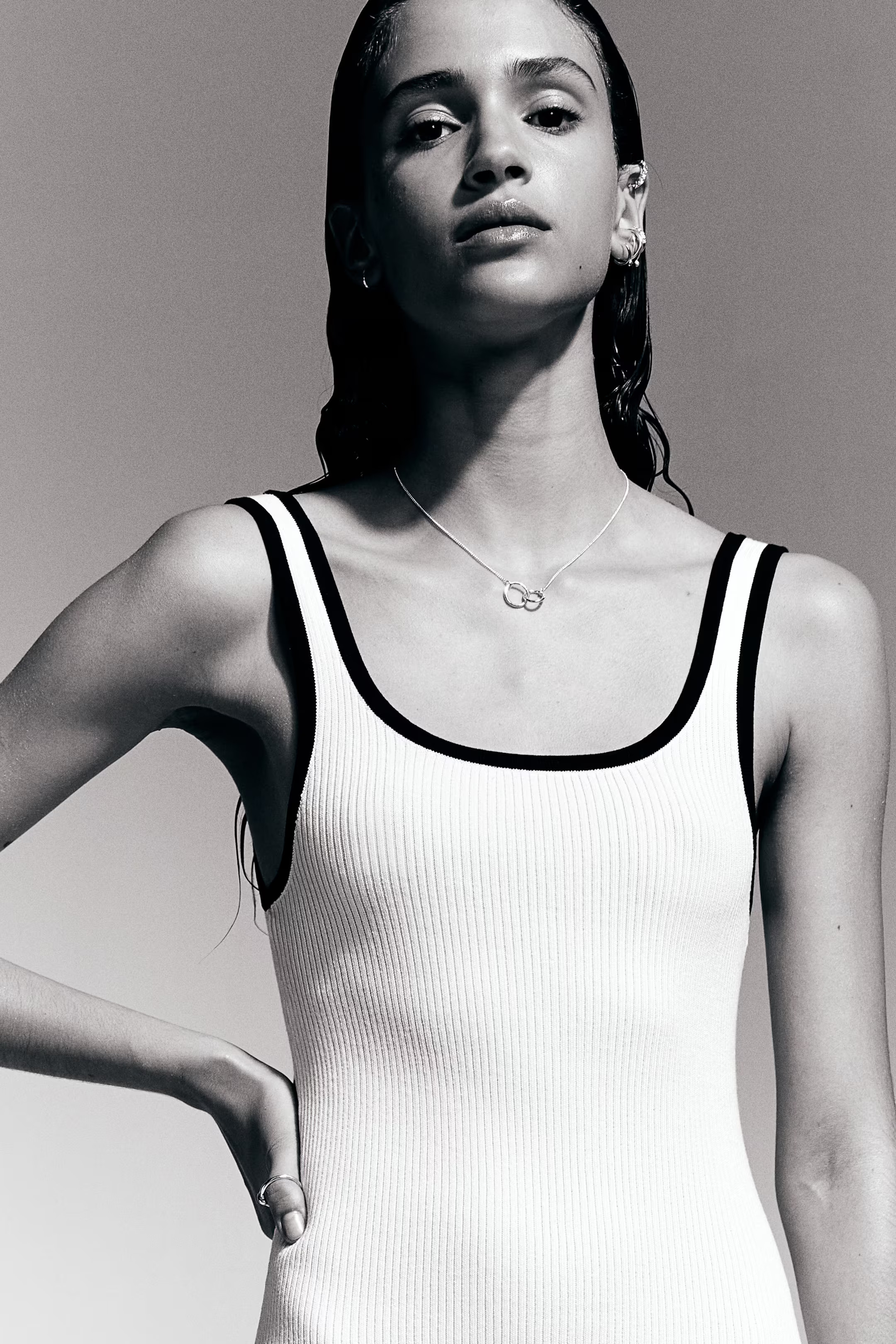 Flared-skirt rib-knit dress | H&M (UK, MY, IN, SG, PH, TW, HK)