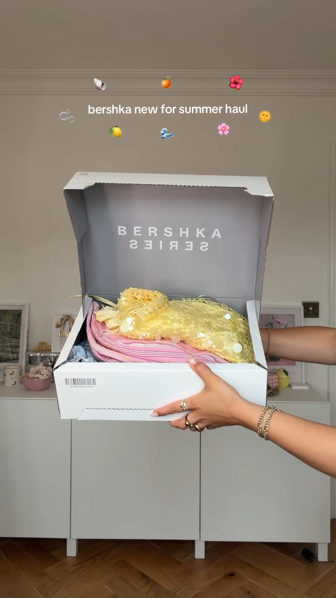 Bershka really said eurosummer is here 👏🏼🛫🍸🌞🌸🫧 #bershka #bershkahaul #summerhaul #summeroutfits #summeraesthetic

#LTKsummer #LTKeurope #LTKuk