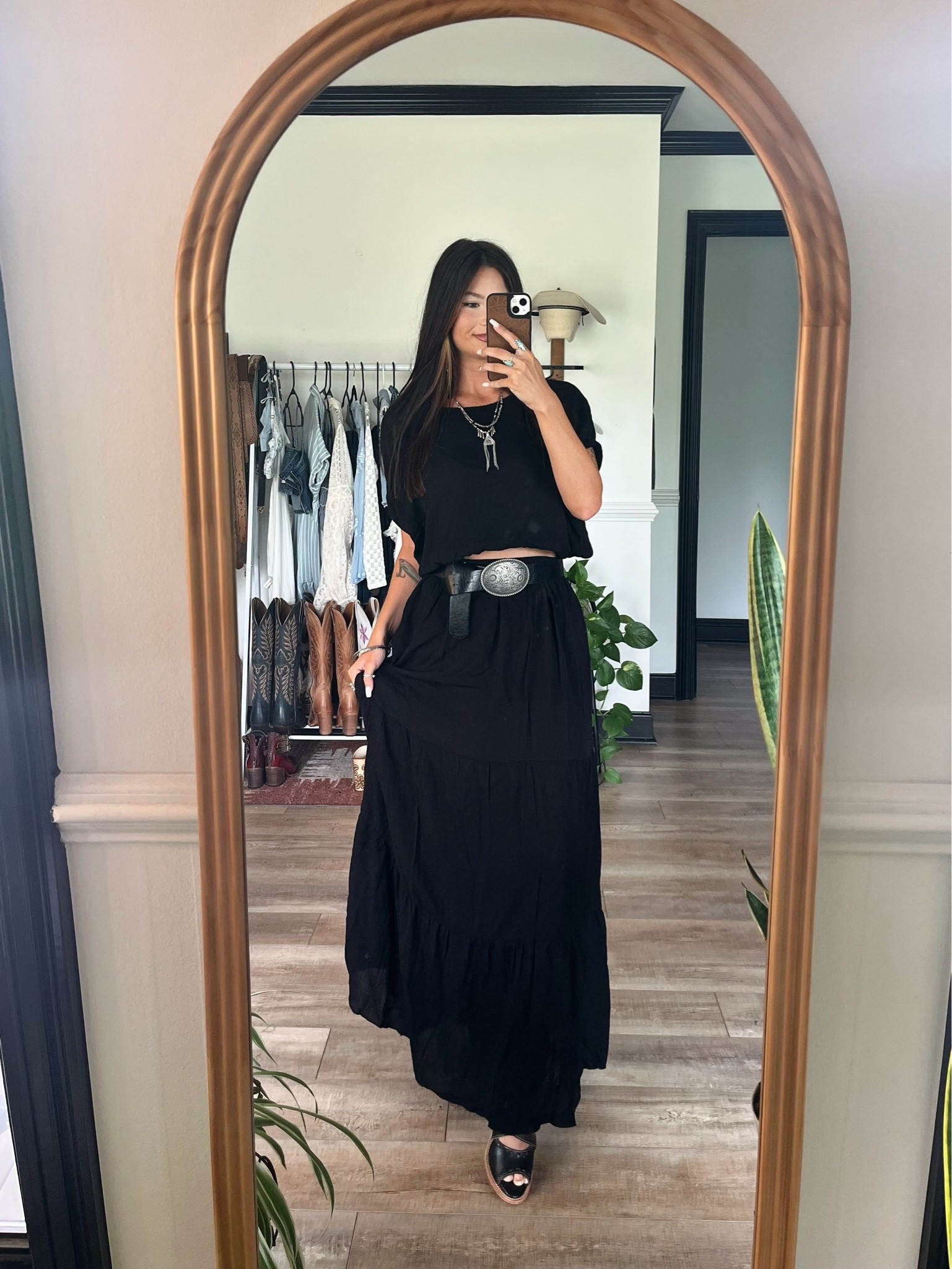 2 piece matching set paired with heels and belt! Sets are the easiest thing to style, no worries about matching 🖤 wearing small

#LTKootd #LTKgrwm #LTKSeasonal