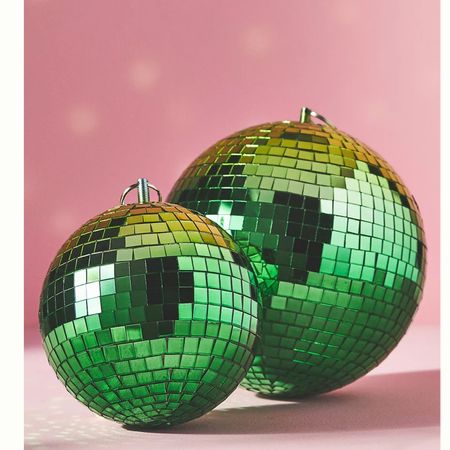Disco 🪩 balls #Christmas #DiscoBalls

#LTKfindsunder50 #LTKhome #LTKHoliday