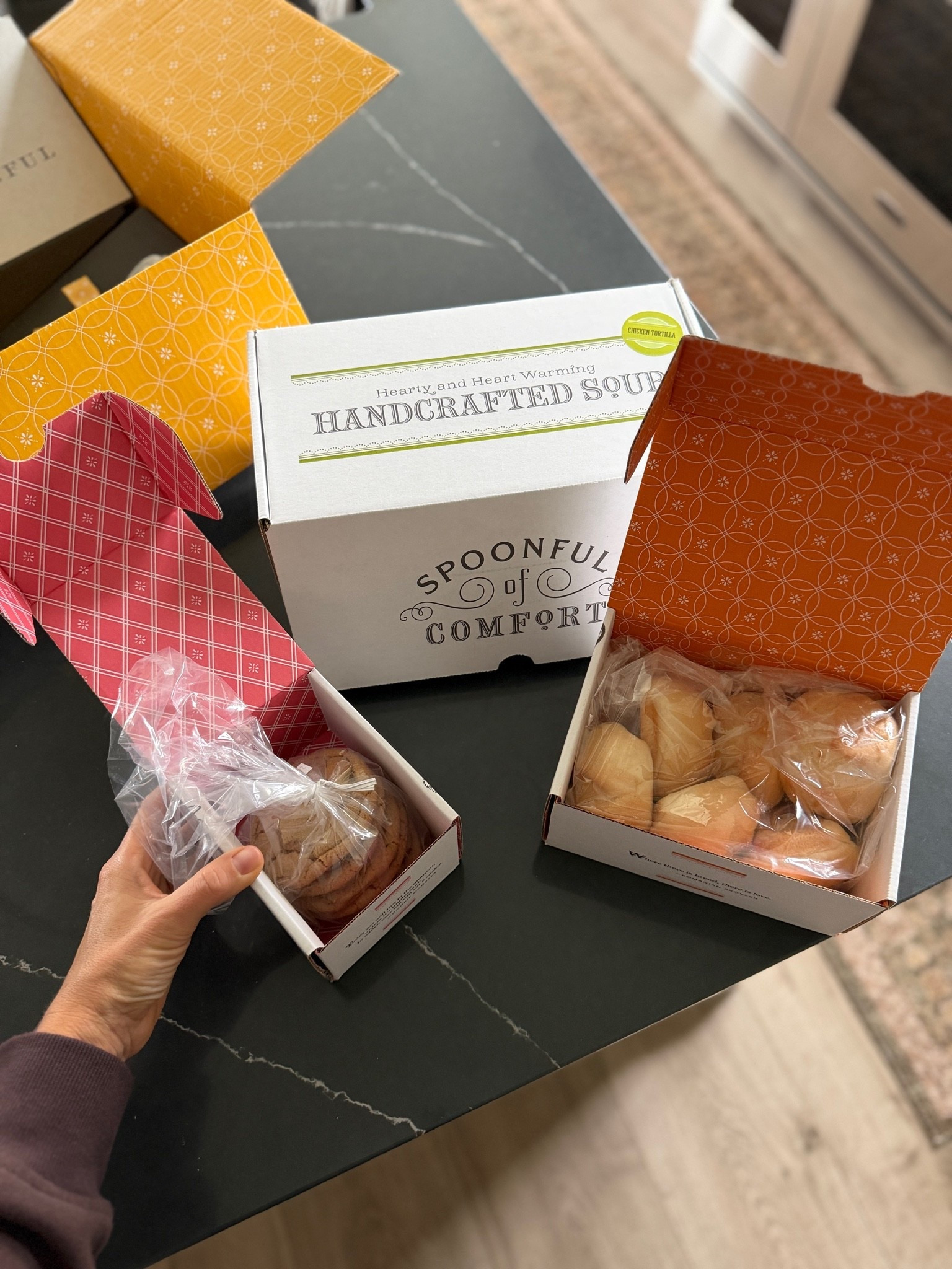 Not feeling the best today and just got the best package in the mail - soup, rolls and cookies! The cutest package from @spoonfulofcomfort. This would make the cutest gift for that hard to buy for person in your life! #sponsored