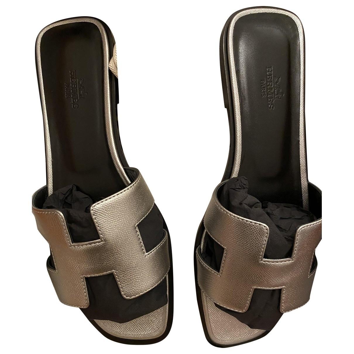 Hermès Oran Metallic Leather Sandals for Women 39 EU | Vestiaire Collective (Global)