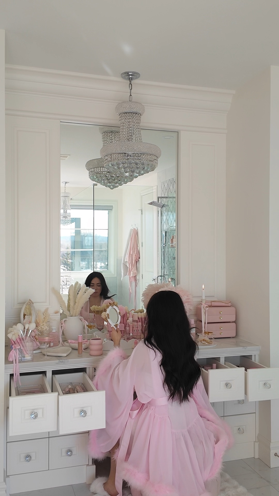 Vanity session!🎀✨🕯️
