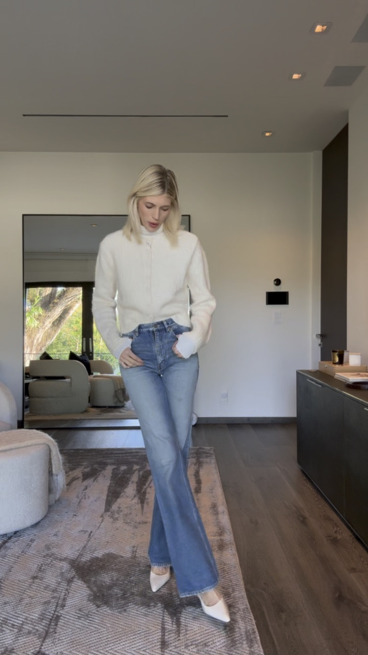 This creamy knit is so comfortable and would be great paired with some denim or another knit skirt! ✨🤍

#LTKWatchNow #LTKSeasonal #LTKStyleTip