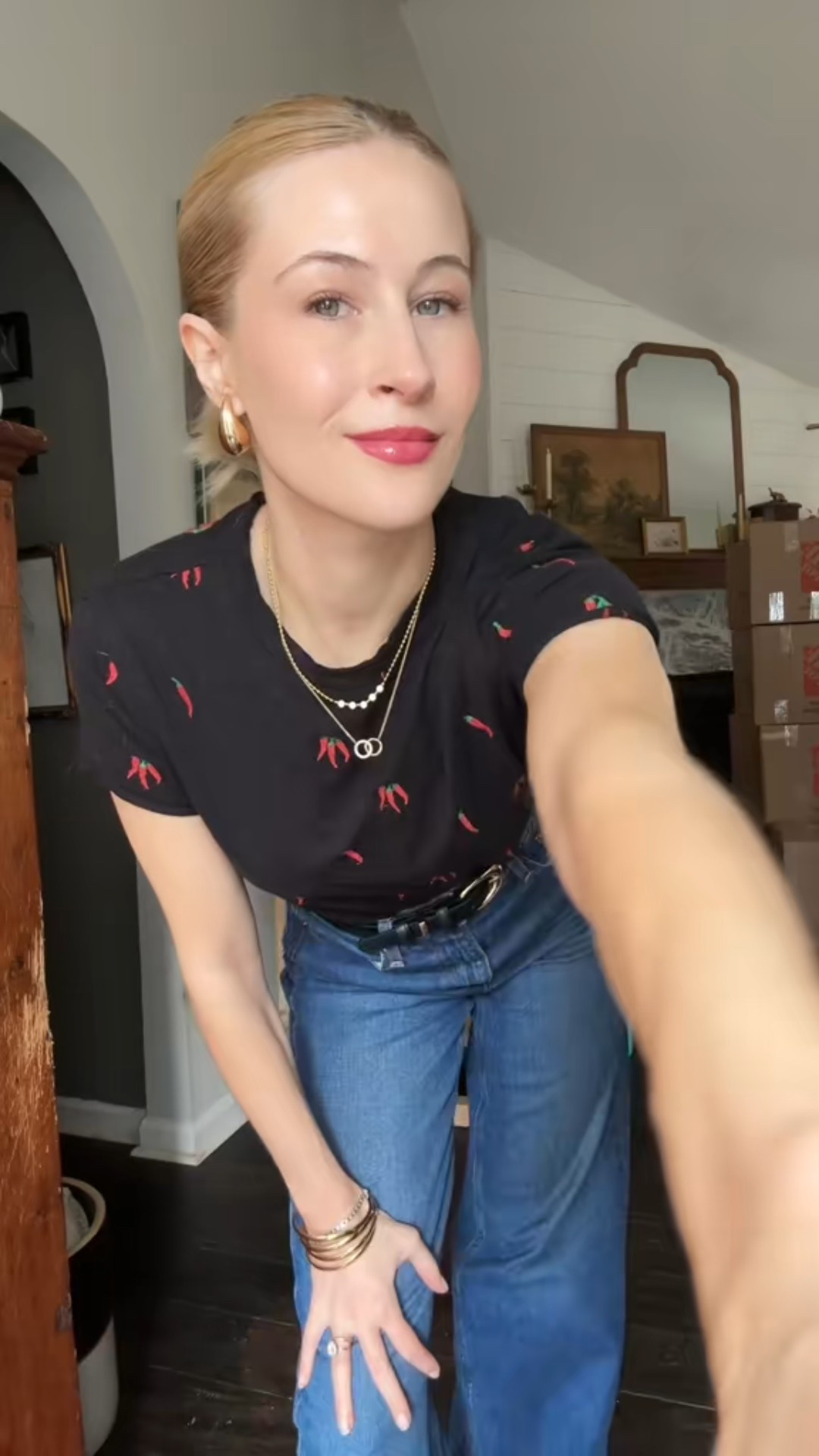 Daily Outfit Day 104

Chili pepper print | fall outfits | jeans | Birkenstocks 

#LTKFindsUnder100 #LTKSeasonal #LTKFallSale