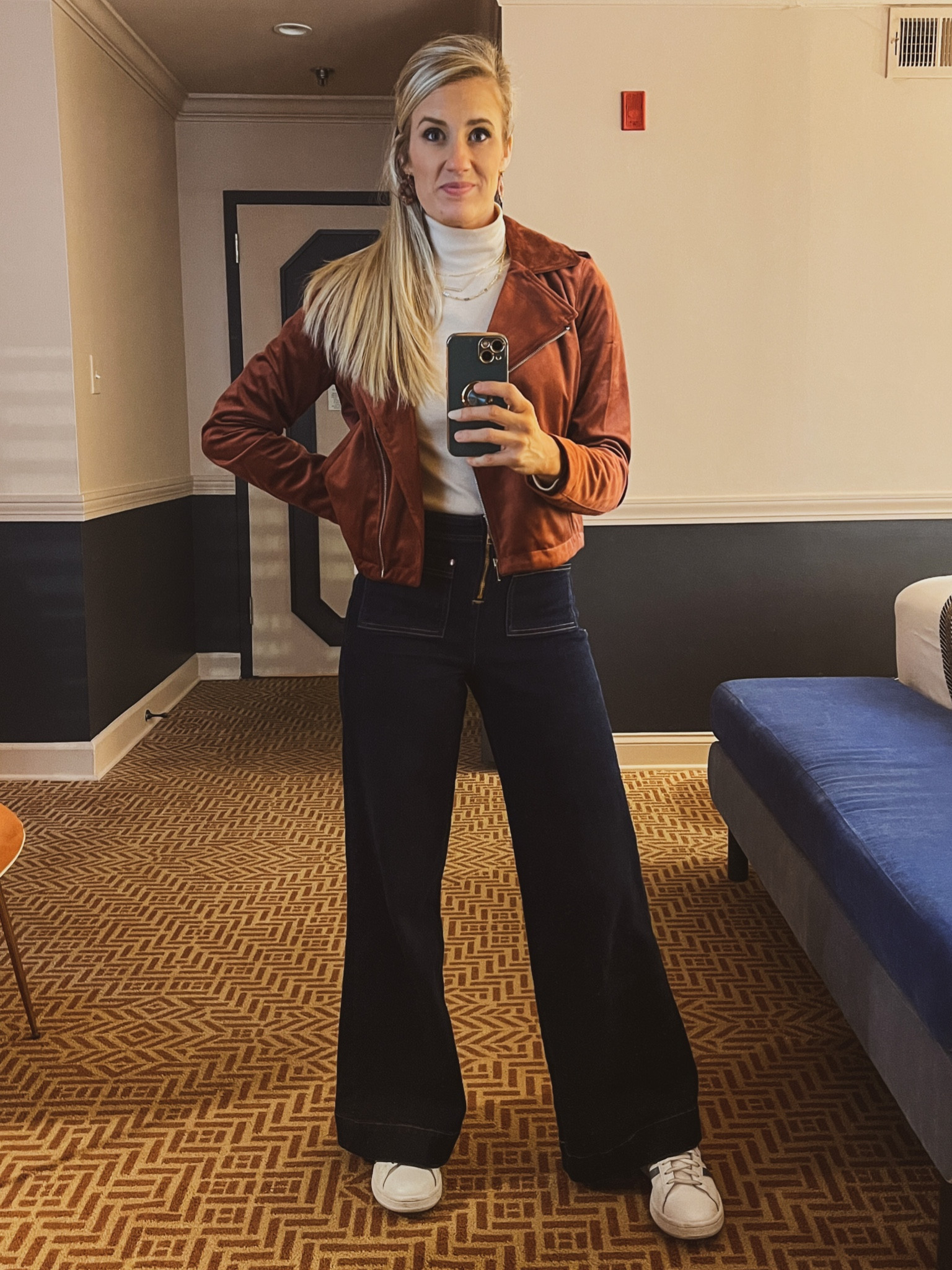 Everyday outfit Inspo//wide leg jeans, adidas sneaker, and suede Moro jacket 

#LTKunder100 #LTKshoecrush #LTKworkwear