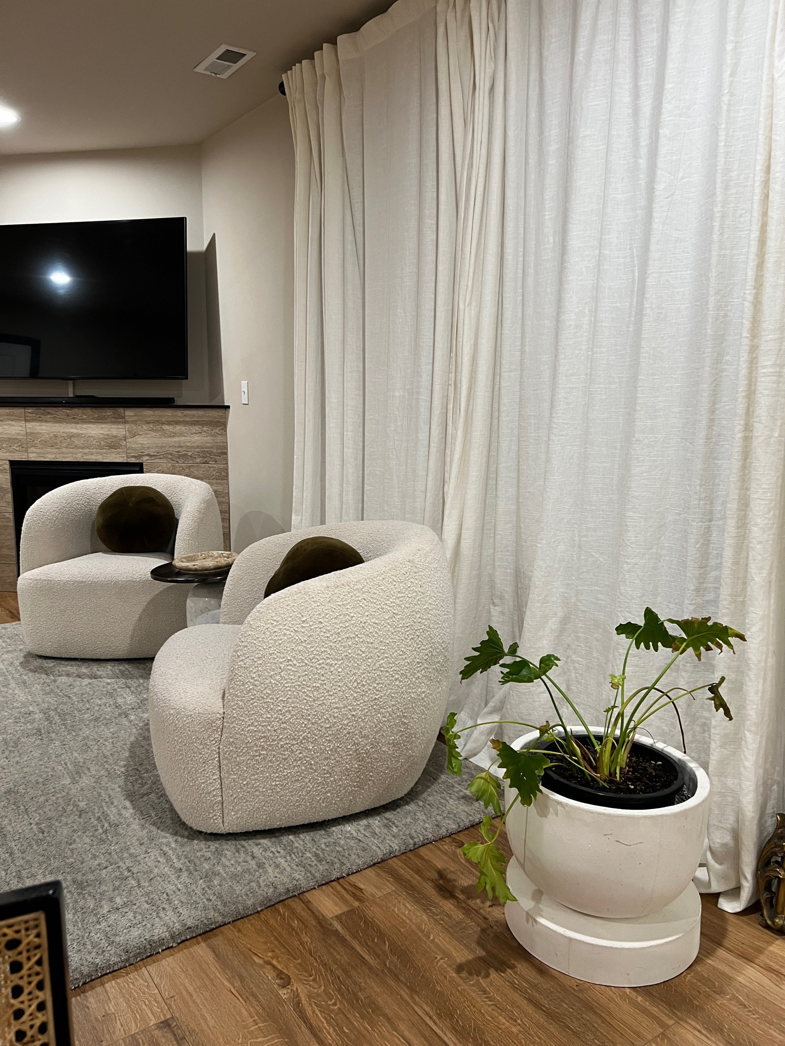 Shop my home, shop my living room

Christmas 2023, swivel chairs, side table, planters, rugs, curtain 

#LTKfamily #LTKhome #LTKstyletip