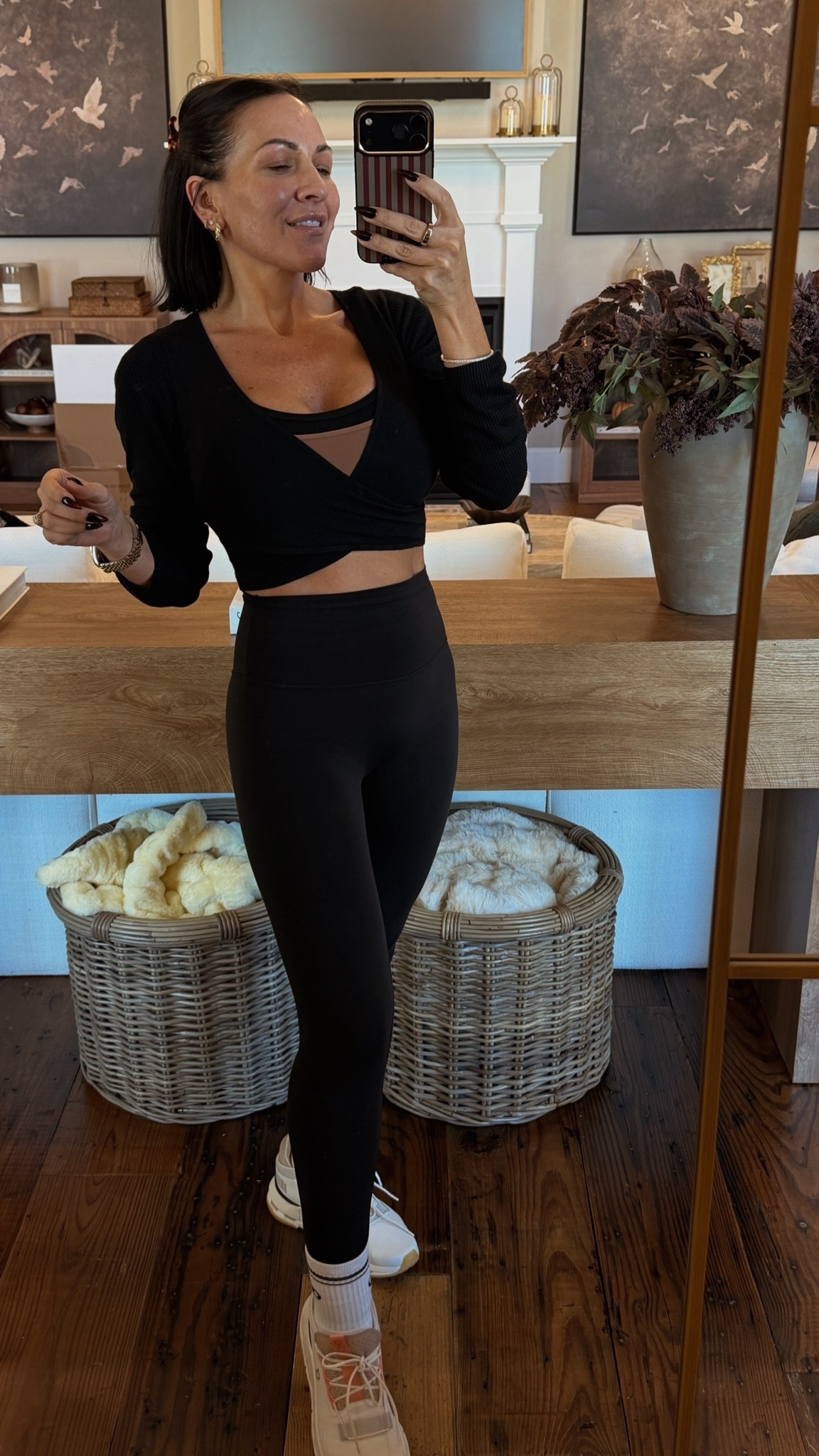 Today’s super casual fit! 

Small in top and bra 
2 in leggings