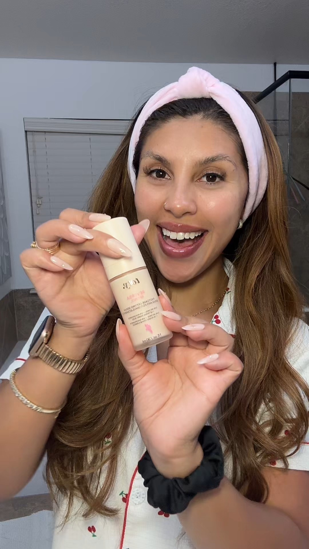 Summer glow was fun… but now it’s repair season 🌙 using Toty Reversa Retinol to undo the sun’s work. @toty
#ad #fallforwardwithtoty


#LTKBeauty #LTKSeasonal