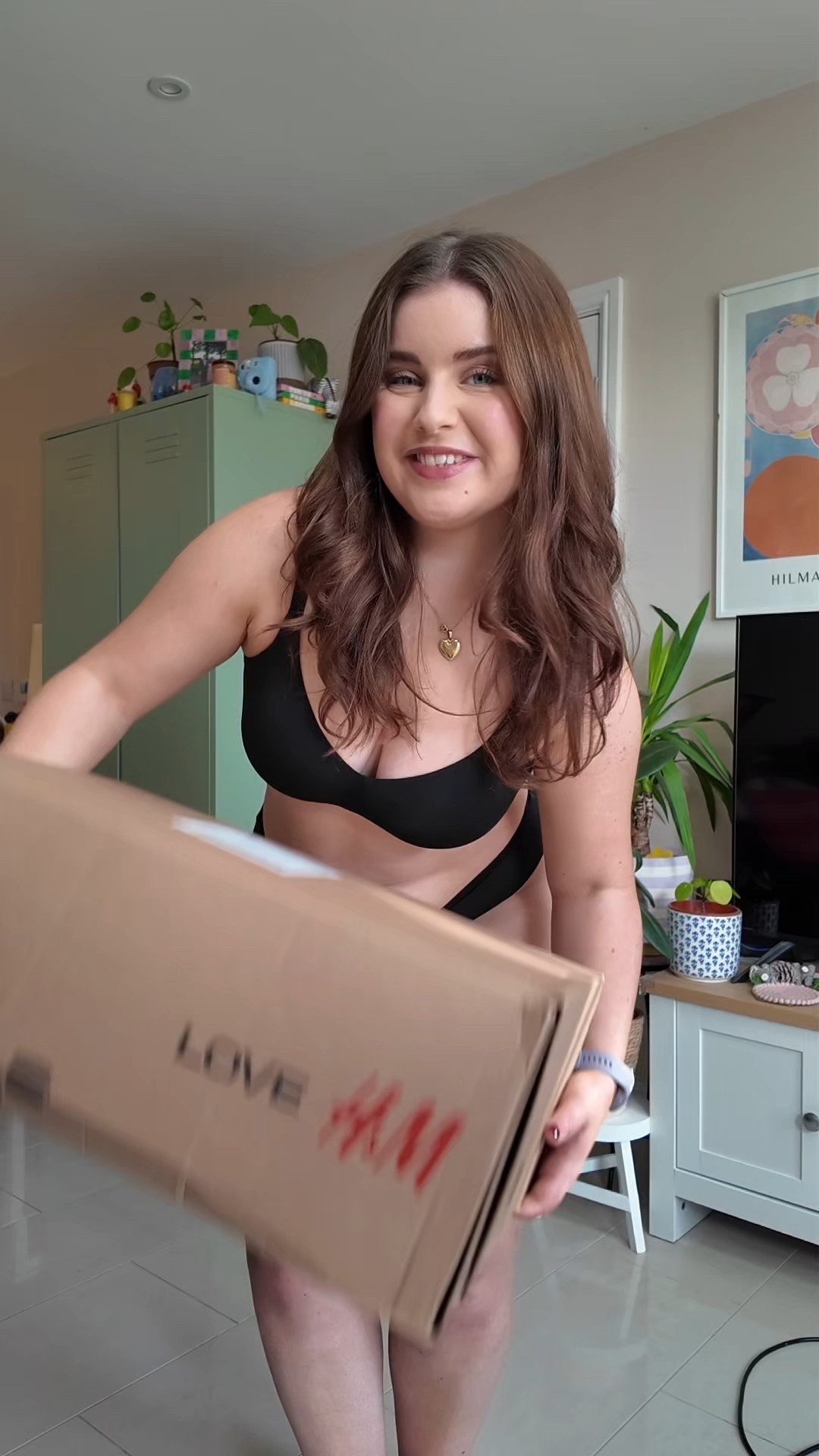 New In H&M for December 2026 

I wear an L in everything apart from the dress I wear an M💖