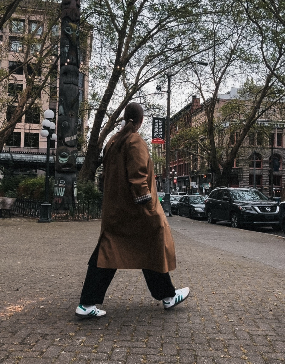 Sézane Clyde is my favorite coat right now 🤎 wearing a size 38(6) in camel

#LTKSeasonal #LTKMidsize