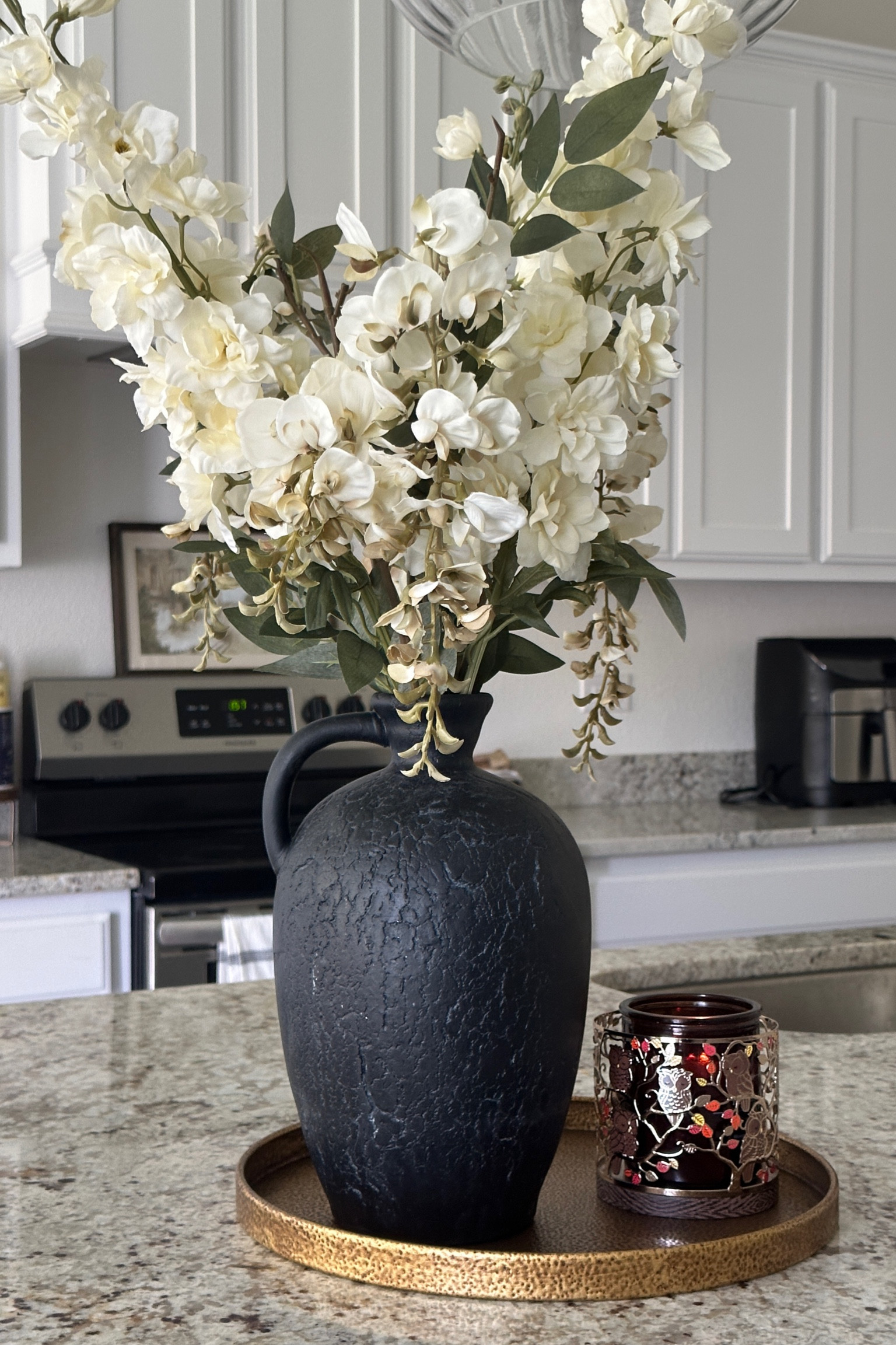 If you haven’t already, run to hobby lobby for their 40-50% sale on their stems and wall decor pieces! They also have so many great pieces in the clearance section! 

Linking some similar pieces I love because HL is not on LTK! 

Hobby lobby, hobby lobby finds, sale, sale alert, home, home decor, home finds, decor, kitchen, kitchen decor, vase, candles, artificial stems, artificial flowers, CB2, Pottery Barn, Wayfair

#LTKSeasonal #LTKhome #LTKU
