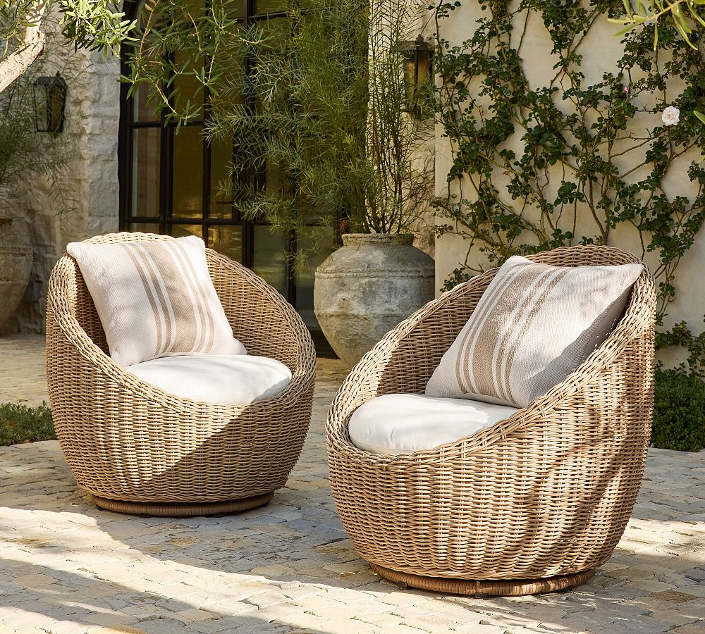 Huntington Petite Wicker Swivel Outdoor Papasan | Pottery Barn (US)