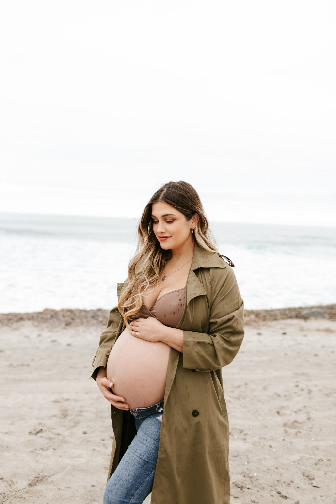 Maternity photos coming in strong ❤️🥰🫶🏼 what I wore 

#LTKdayinmylife #LTKBump #LTKmomlife