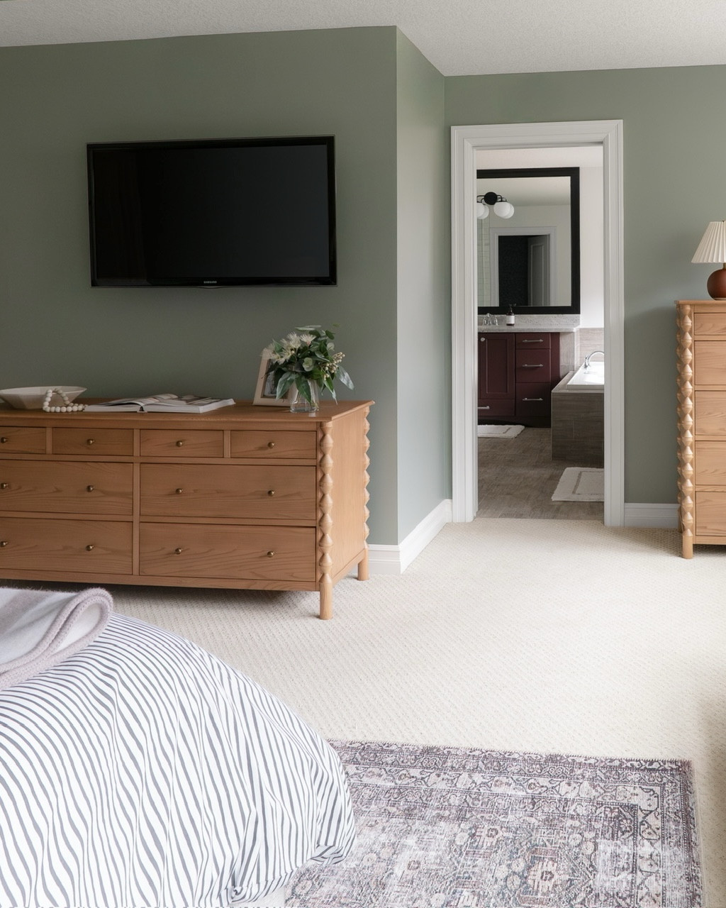 POV—find the most beautiful natural wood dressers for your bedroom and find out they’re on major SALE for Black Friday. I mean, that turned leg detail is a 10/10. And, they’re also available in black!

#LTKCyberWeek #LTKHome #LTKSaleAlert